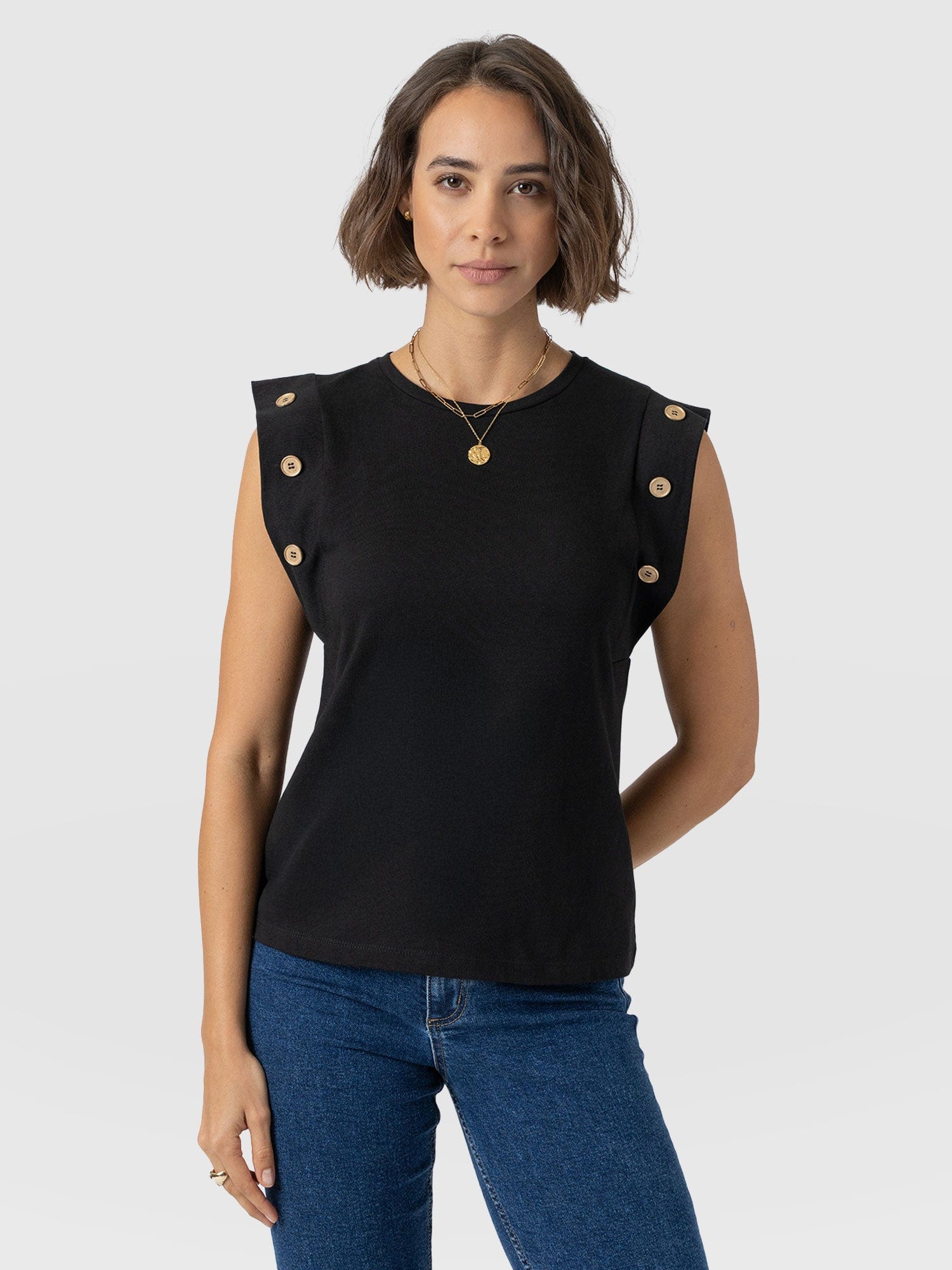 Rowan Tee Black - Women's T-Shirts | Saint + Sofia® USA