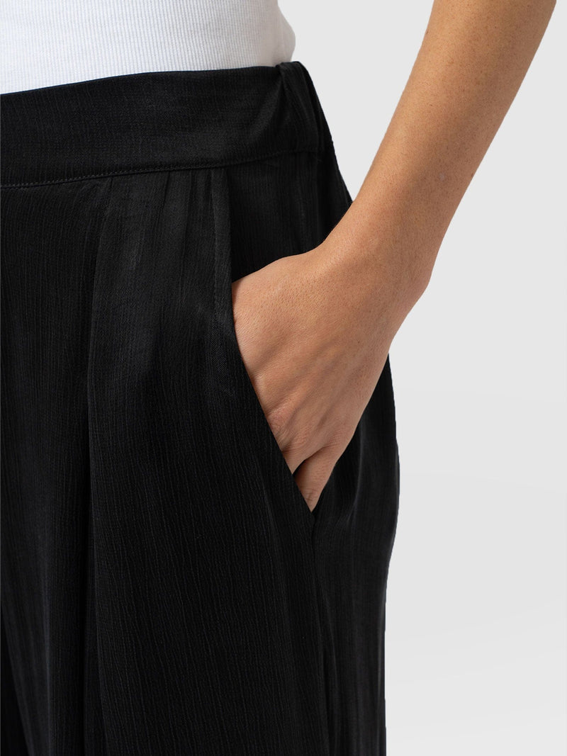Rowan Wide Leg Pant Black - Women's Pants | Saint + Sofia® USA