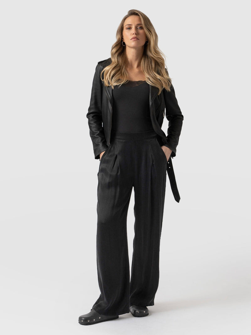 Rowan Wide Leg Pant Black - Women's Pants | Saint + Sofia® USA