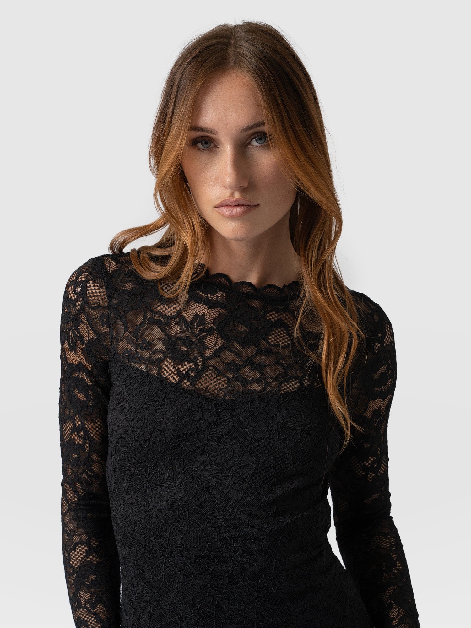 Runway Lace Dress Black - Women's Dresses | Saint + Sofia® USA
