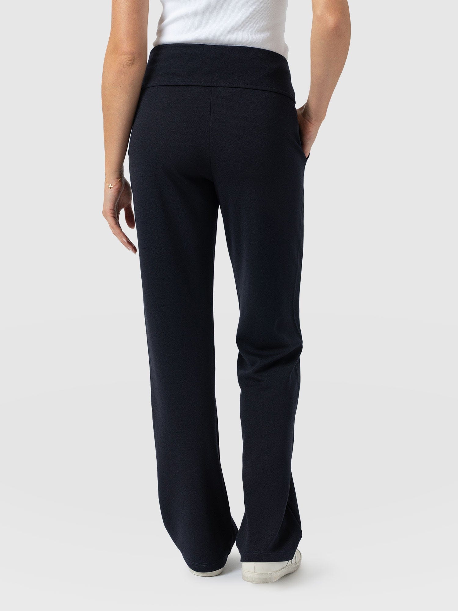 Runway Pant Navy - Women's Pants | Saint + Sofia® USA