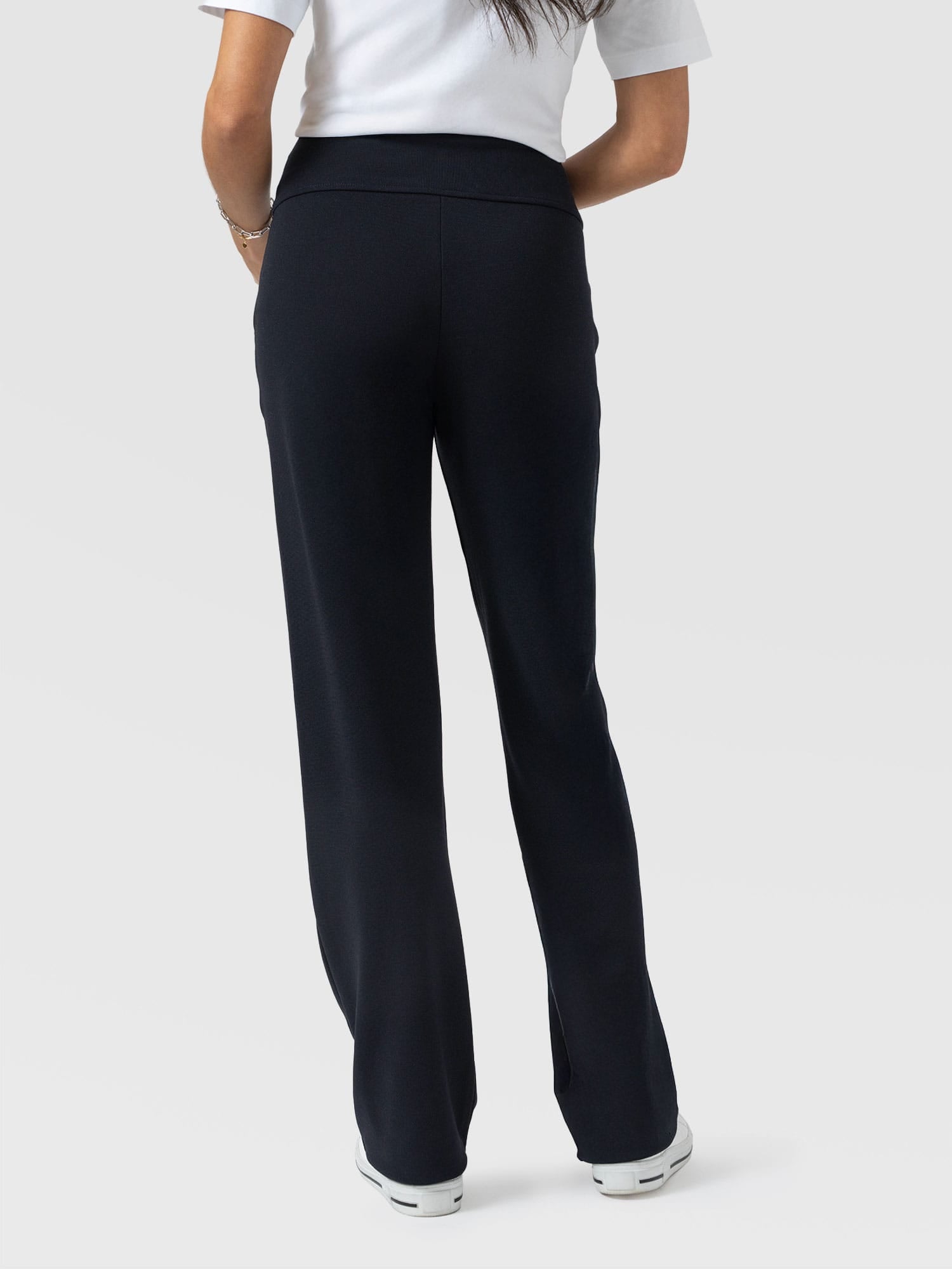 Runway Pant Navy - Women's Pants | Saint + Sofia® USA
