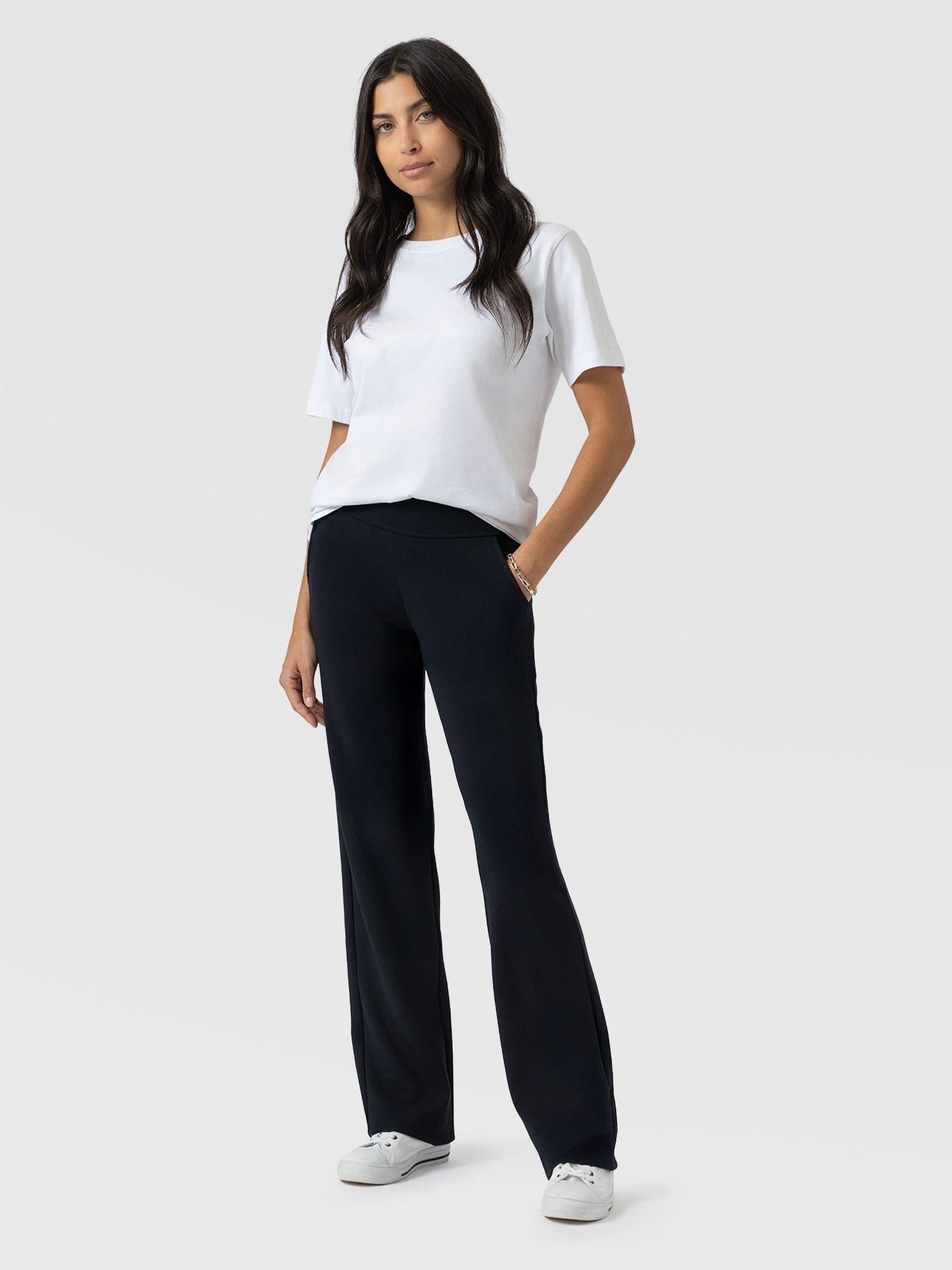 Runway Pant Navy - Women's Pants | Saint + Sofia® USA
