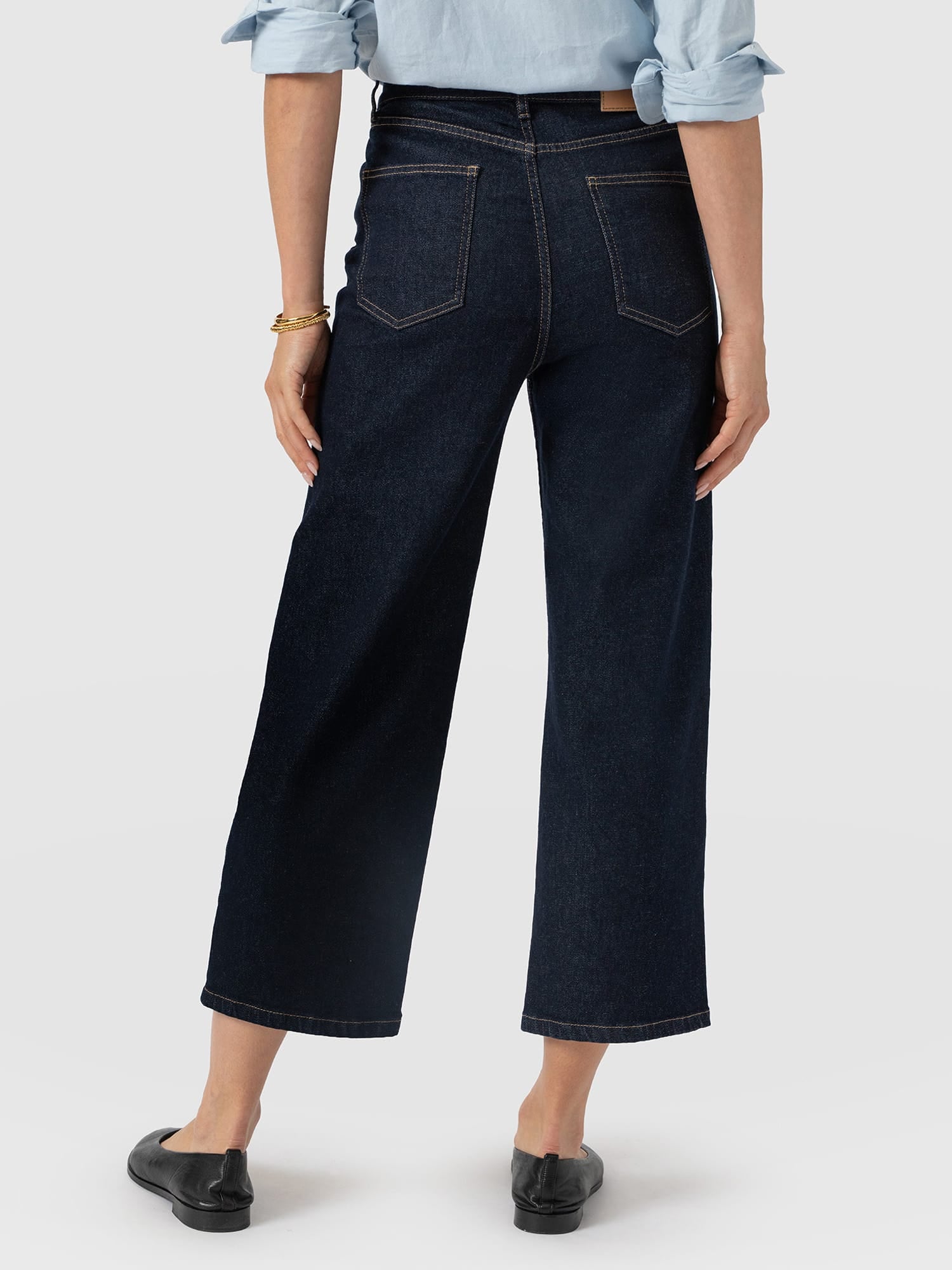 Rylie Crop Jean - Indigo - Women's Jeans | Saint and Sofia® USA