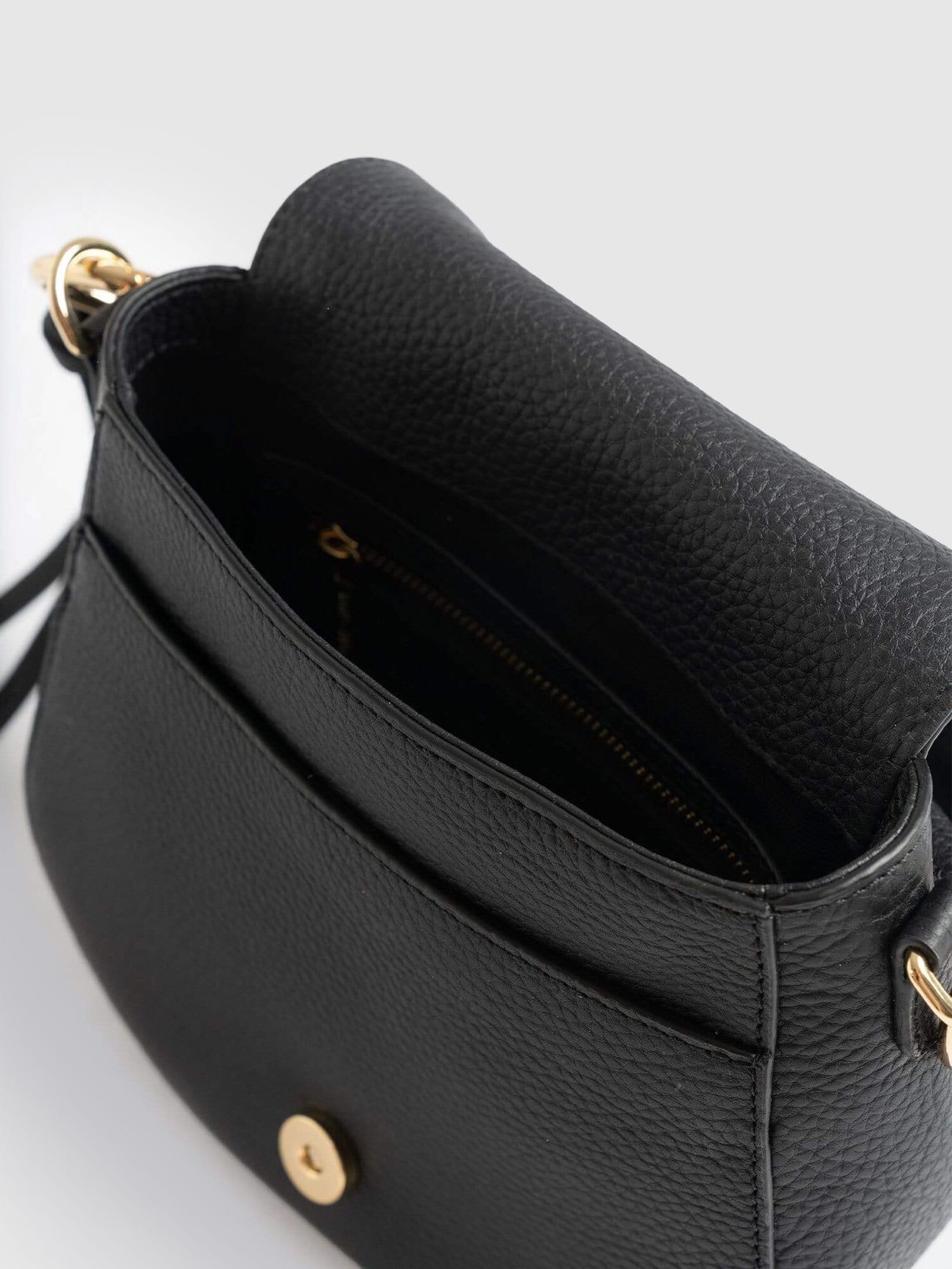 Saddle Bag Black - Women's Purses | Saint + Sofia® USA