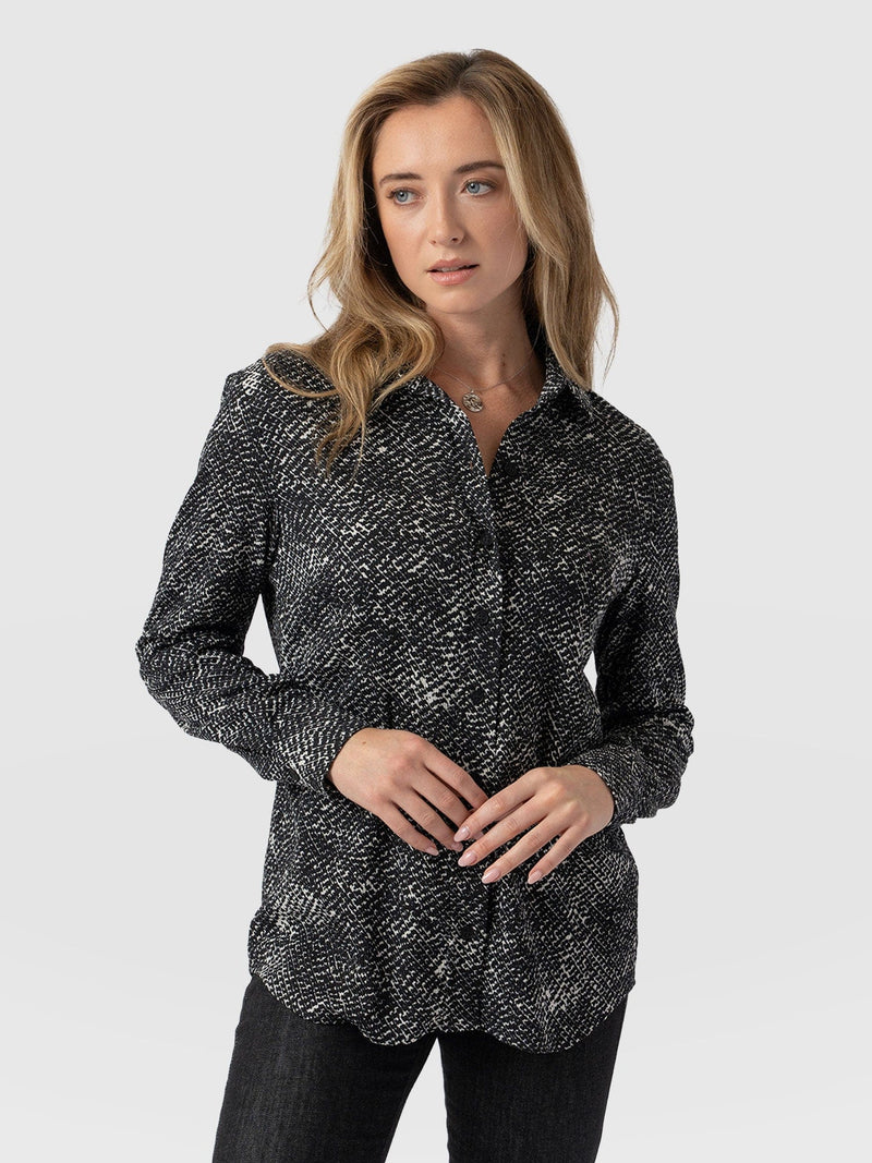 Sawyer Shirt Monochrome Gothica - Women's Tops | Saint + Sofia® USA