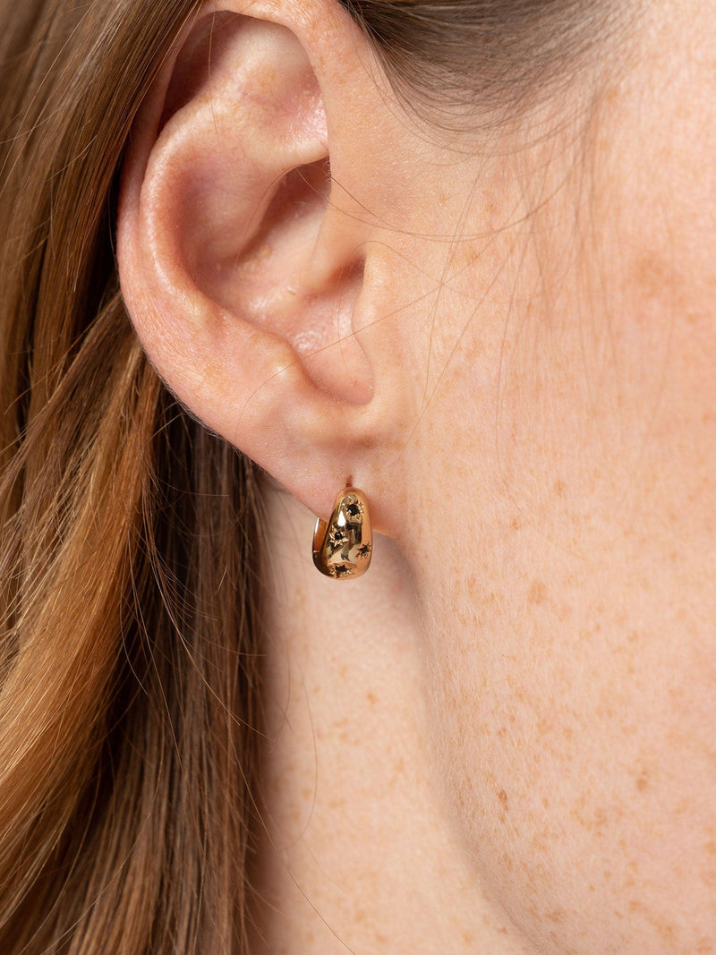 Scatter Star Huggie Earrings Gold/Black - Women's Jewellery | Saint + Sofia® USA