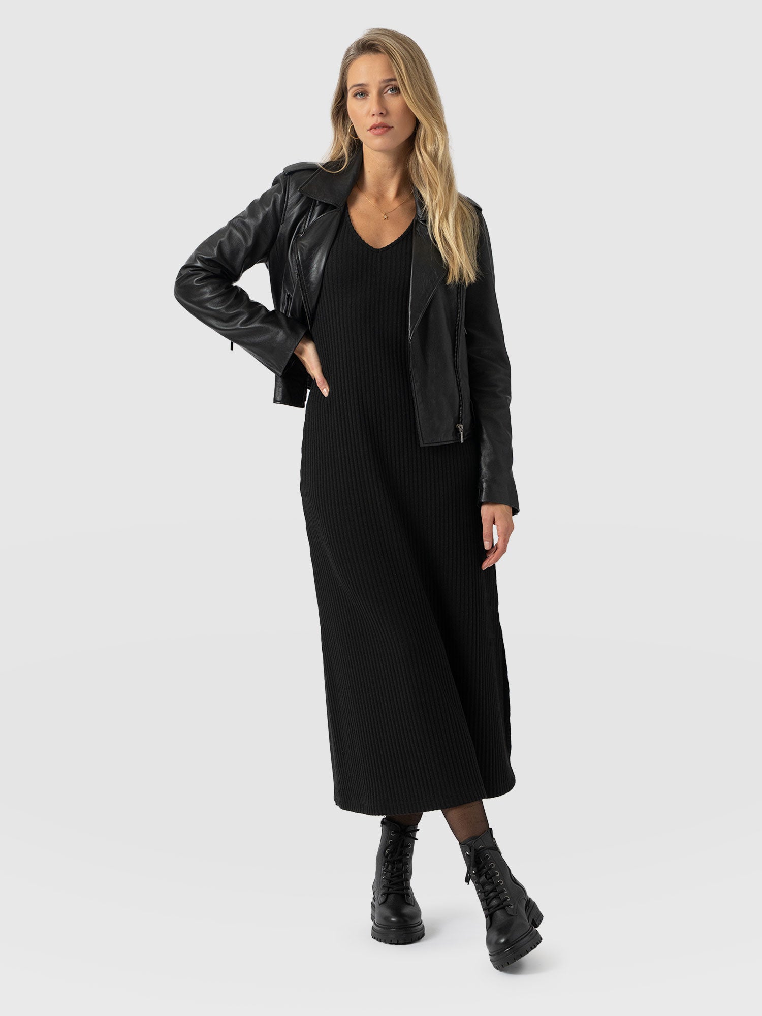 Sienna Dress - Black - Women's Dresses | Saint + Sofia® USA
