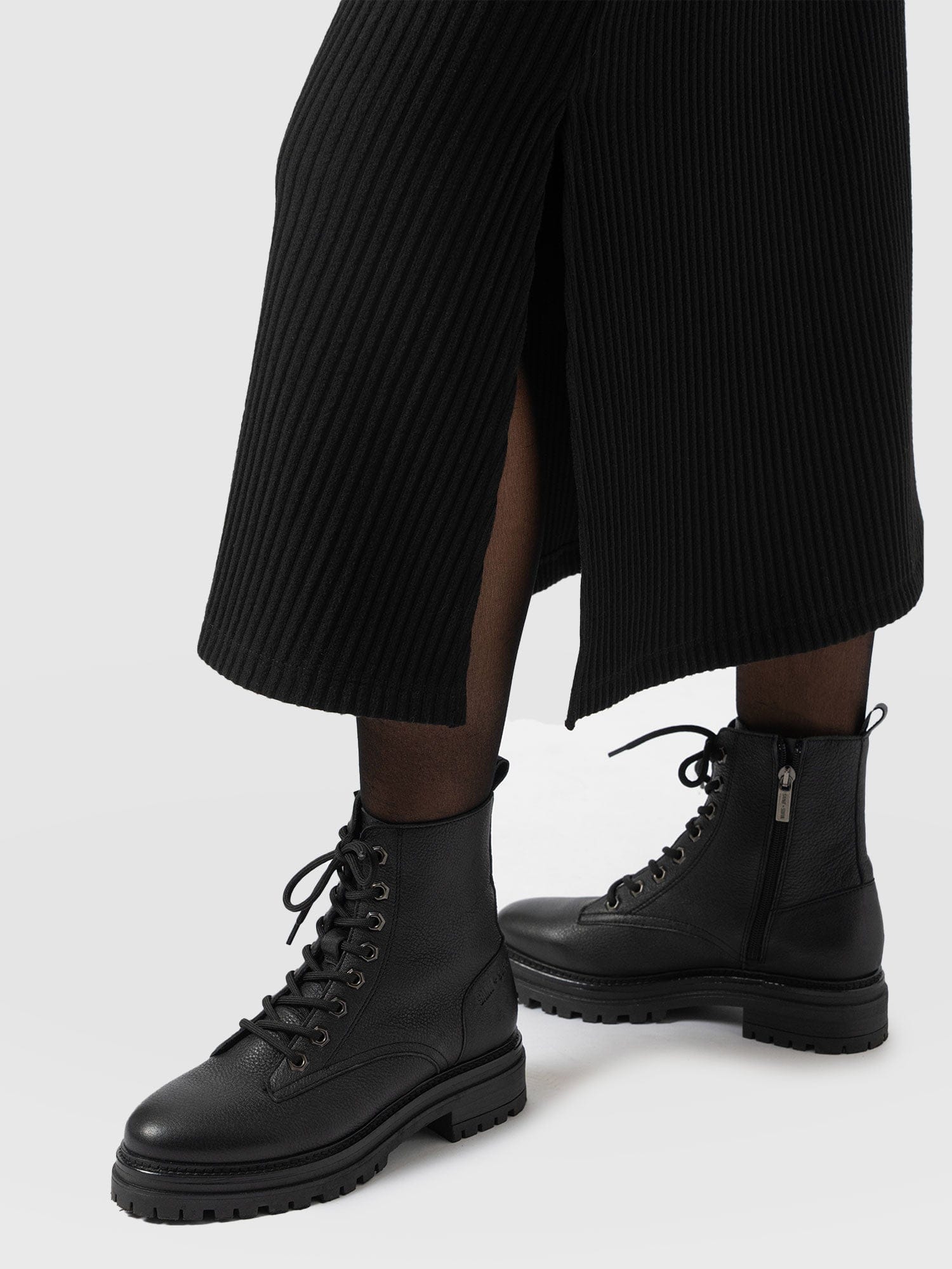 Sienna Dress - Black - Women's Dresses | Saint + Sofia® USA