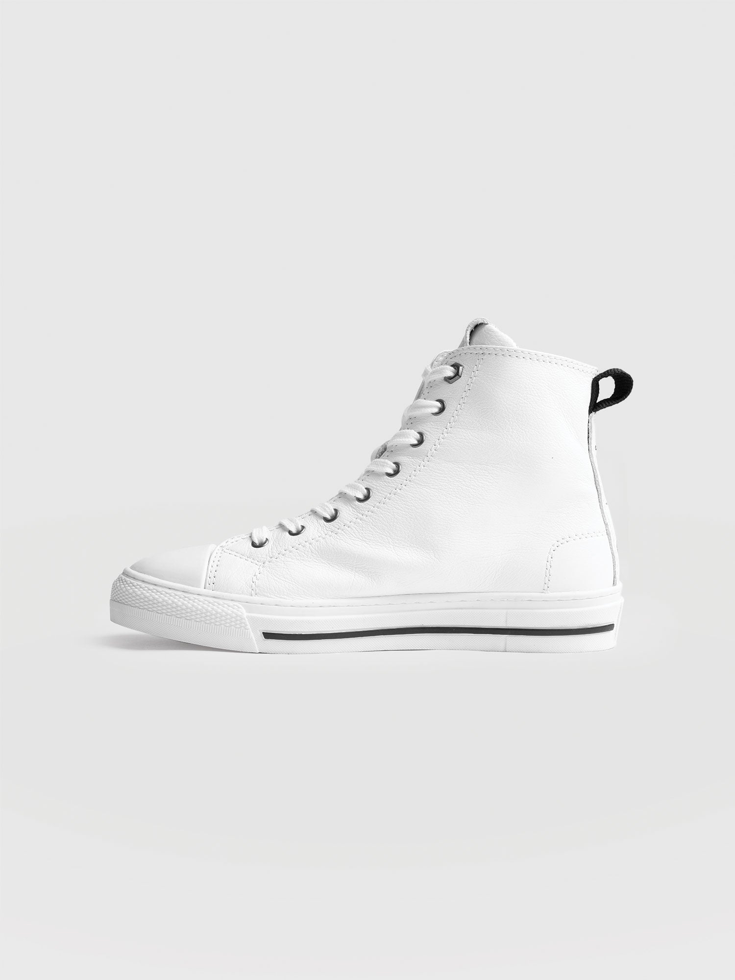 Skye High Top Sneaker - White - Women's Shoes | Saint + Sofia® USA