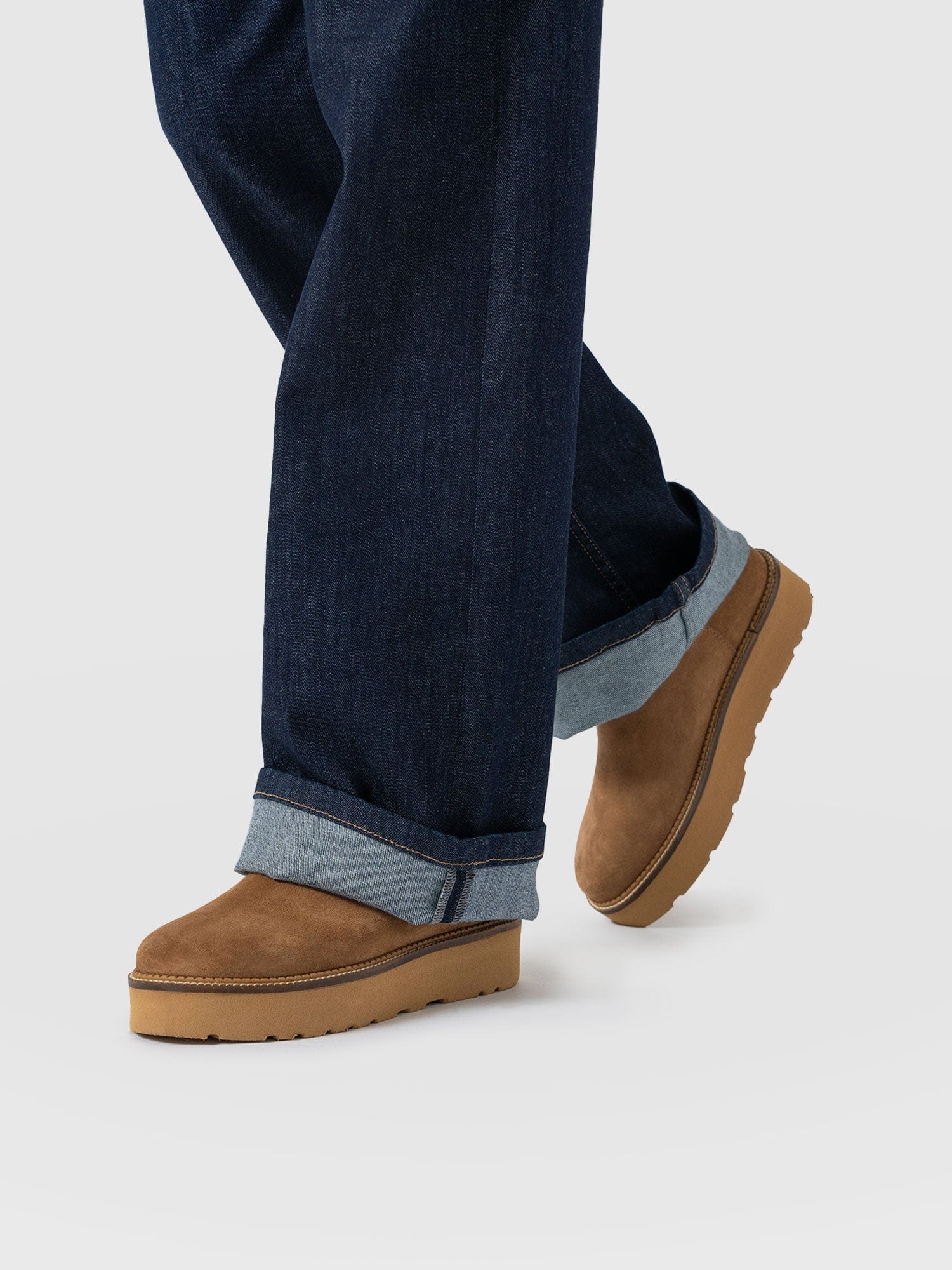 Sloane Shearling Boot - Camel - Women's Shoes | Saint + Sofia® USA