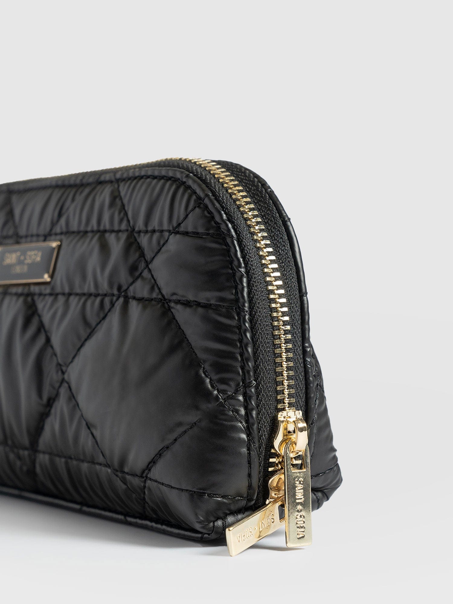 Small Cosmetic Bag Black - Women's Travel Accessories | Saint + Sofia® US