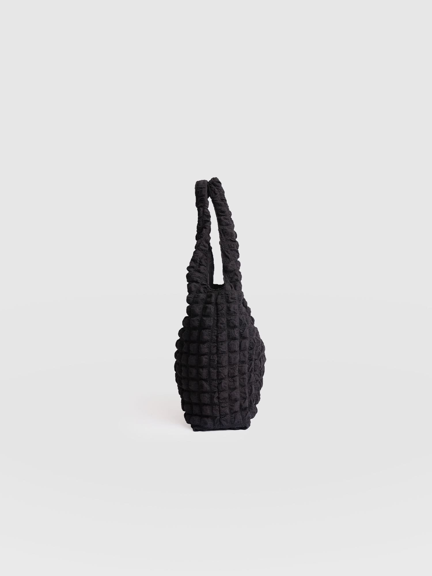 Soho Shoulder Tote Bag Black - Women's Bags | Saint + Sofia® USA