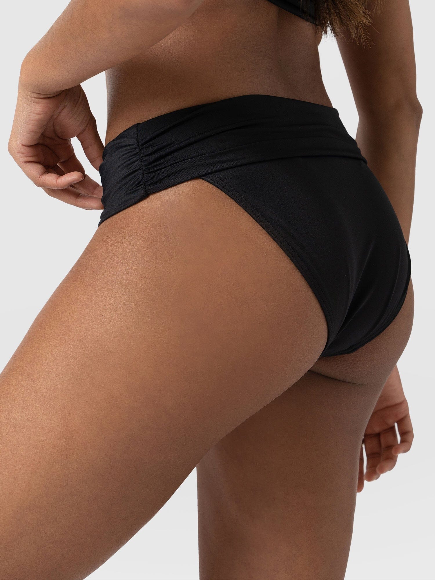 Sol Tankini Bottom Black - Women's Swimwear | Saint + Sofia® UK