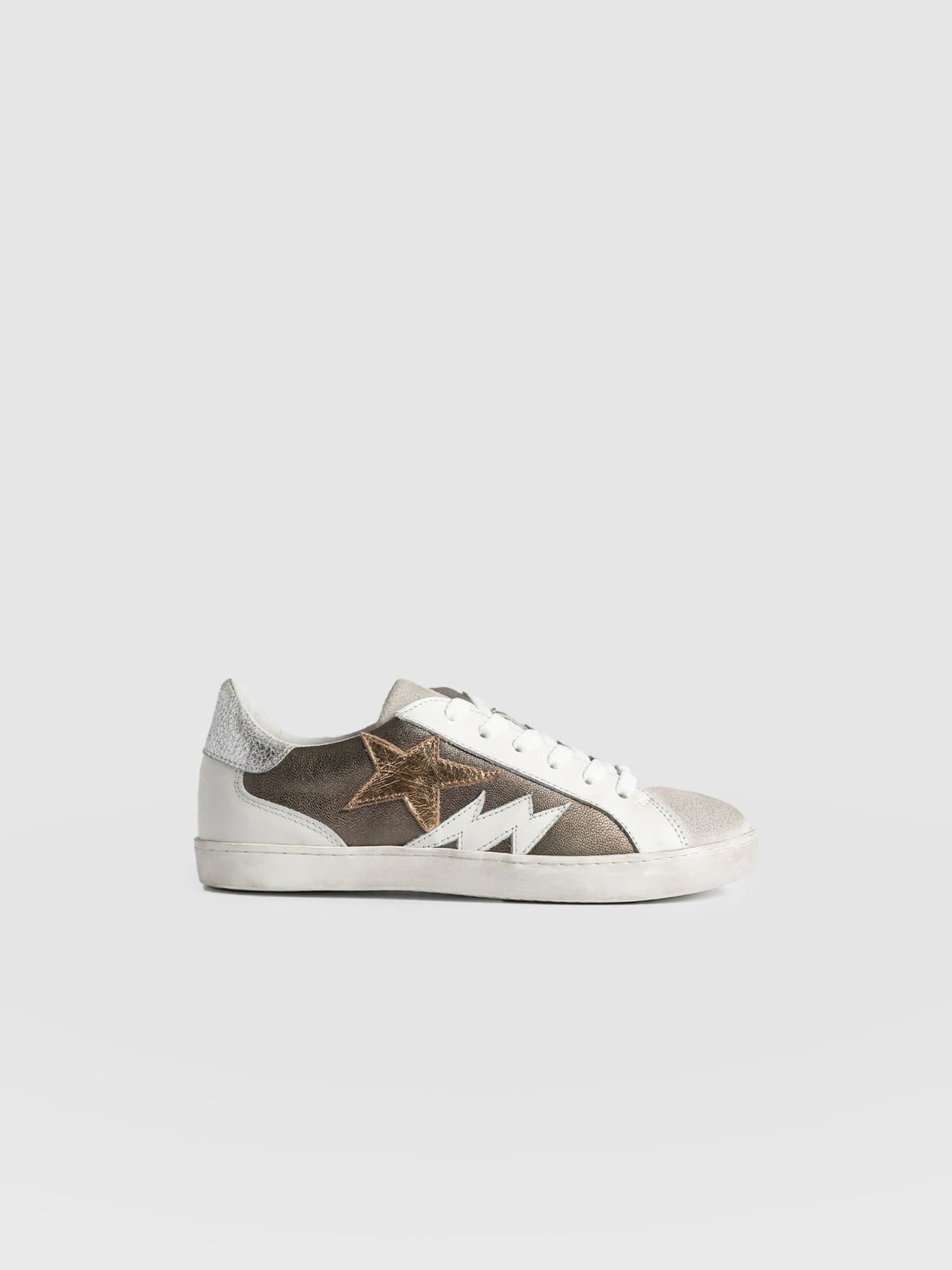 Spitalfields Sneakers Metallic Gold - Women's Sneakers | Saint + Sofia® US