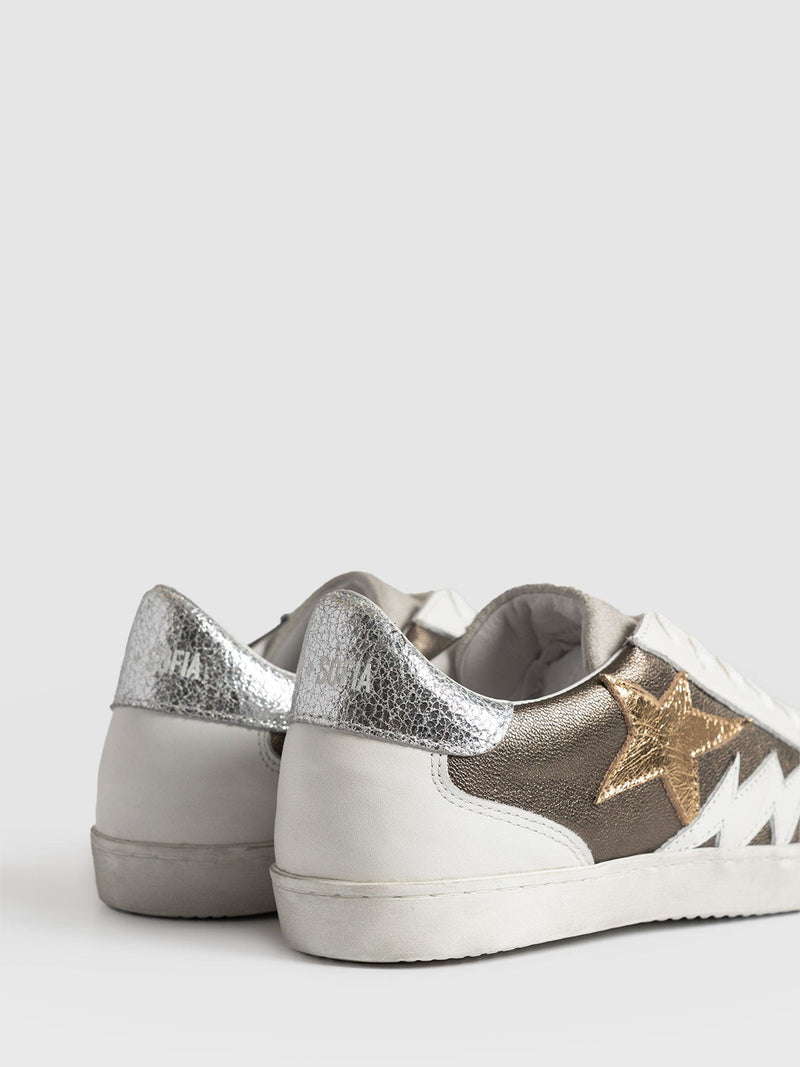 Spitalfields Sneakers Metallic Gold - Women's Sneakers | Saint + Sofia® US