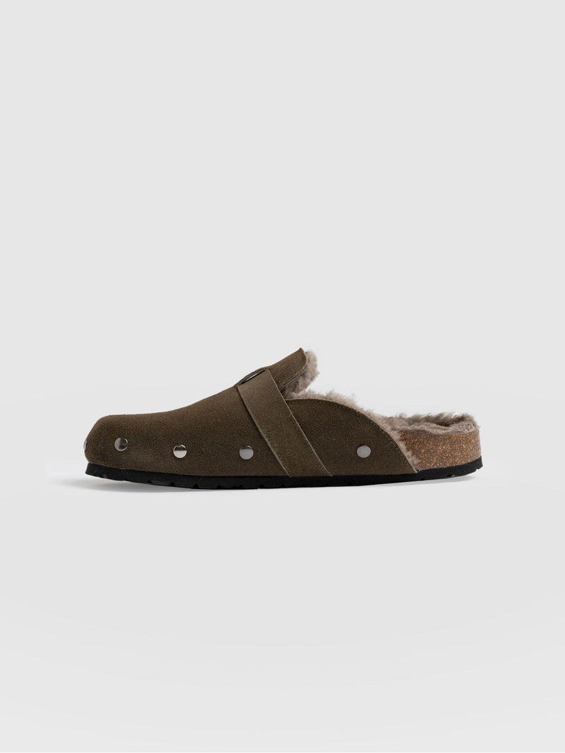 Studded Clogs Khaki Shearling - Women's Shoes | Saint + Sofia® UK