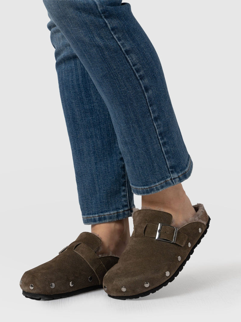 Studded Clogs Khaki Shearling - Women's Shoes | Saint + Sofia® US