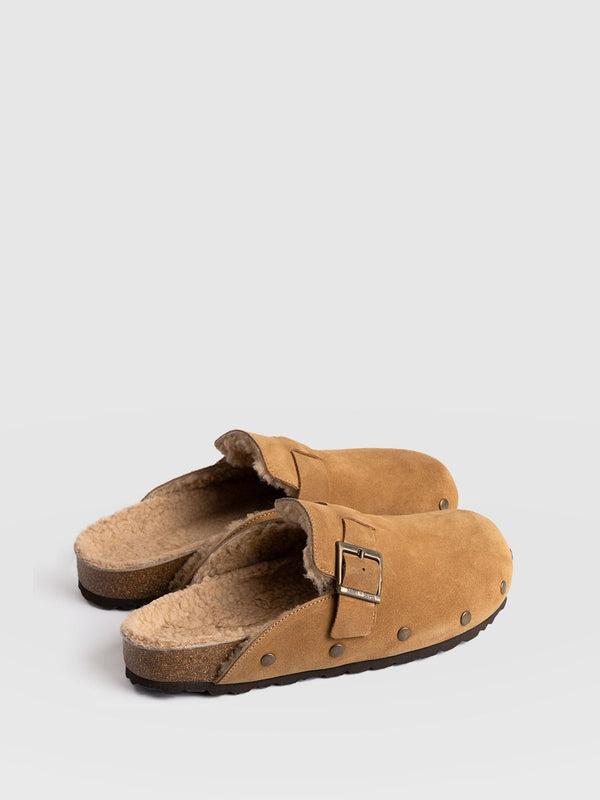 Studded Clogs - Tan Shearling