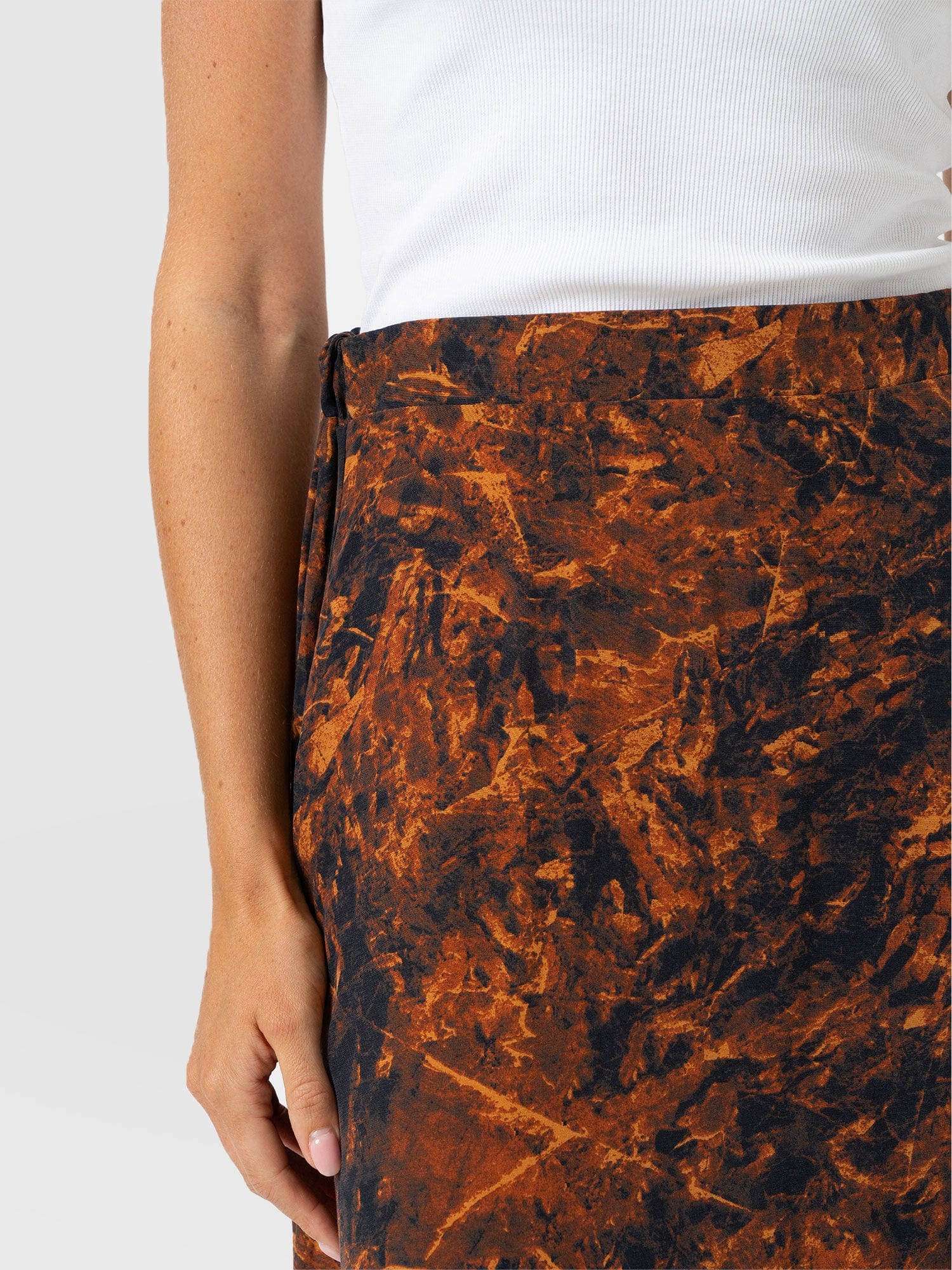 Sutton Skirt - Brown Marble - Women's Skirts | Saint + Sofia® USA