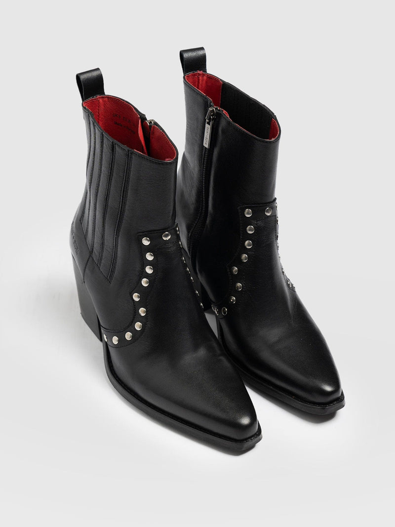 STUDDED ANKLE BOOTS - Black