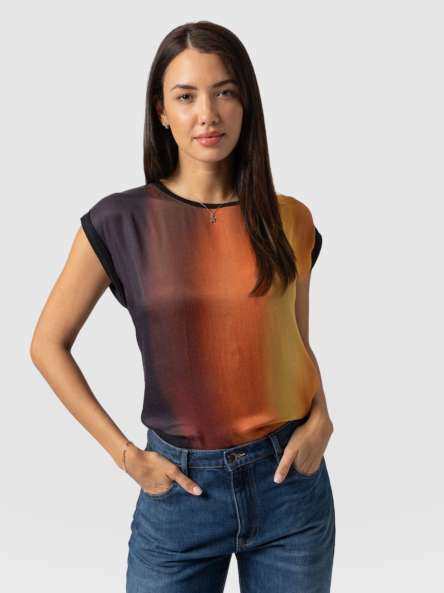 Turn Up Contrast Tee Amber Gradient - Women's T-Shirts | Saint + Sofia® USA