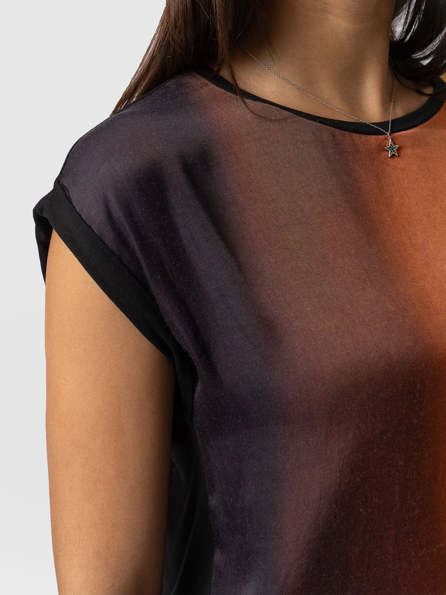 Turn Up Contrast Tee Amber Gradient - Women's T-Shirts | Saint + Sofia® USA