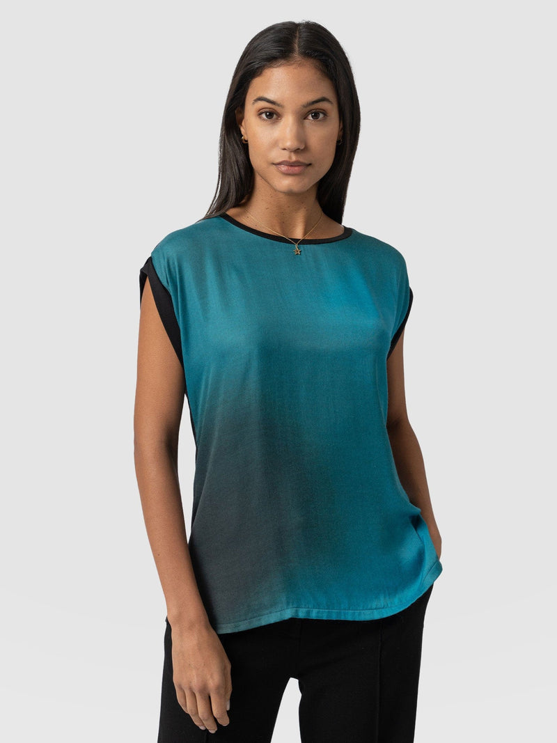 Turn Up Contrast Tee Blue Coral - Women's T-Shirts | Saint + Sofia® USA