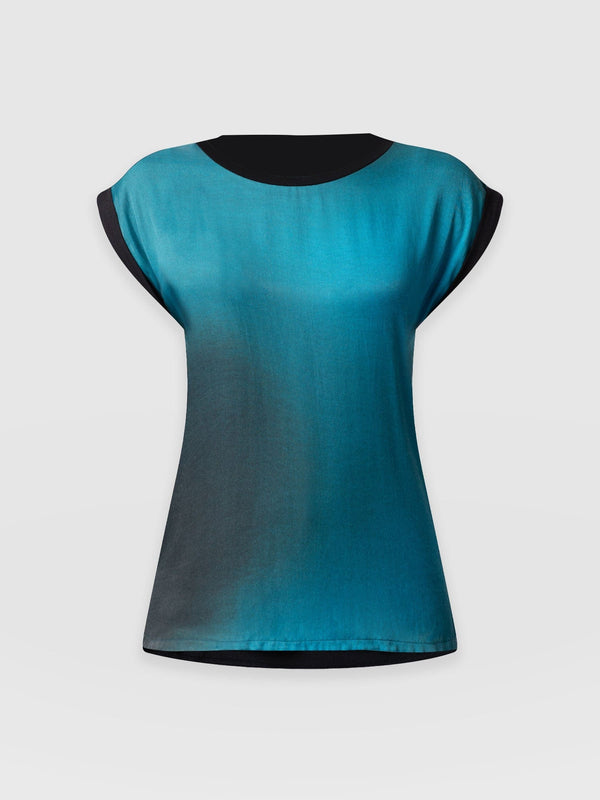 Turn Up Contrast Tee Blue Coral - Women's T-Shirts | Saint + Sofia® USA
