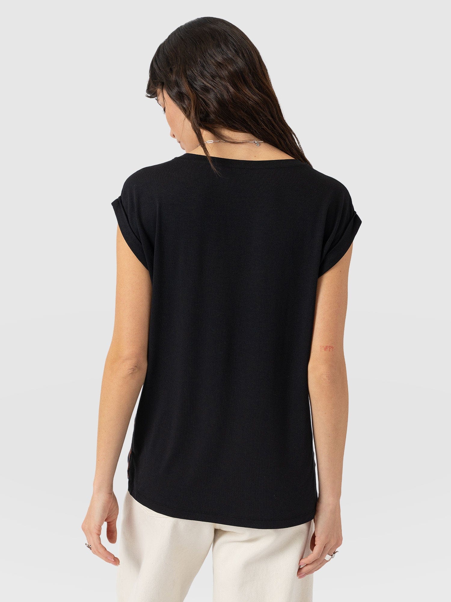 Turn Up Contrast Tee - Brown Leopard - Women's T-shirts | Saint + Sofia® USA