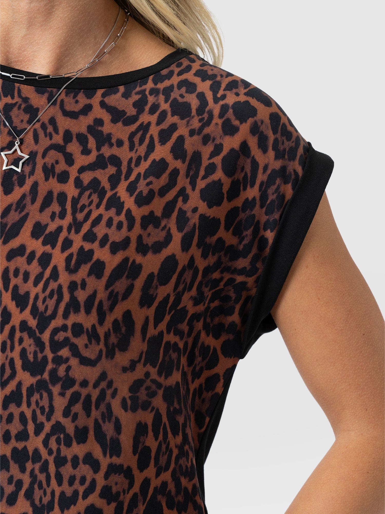 Turn Up Contrast Tee - Brown Leopard - Women's T-shirts | Saint + Sofia® USA