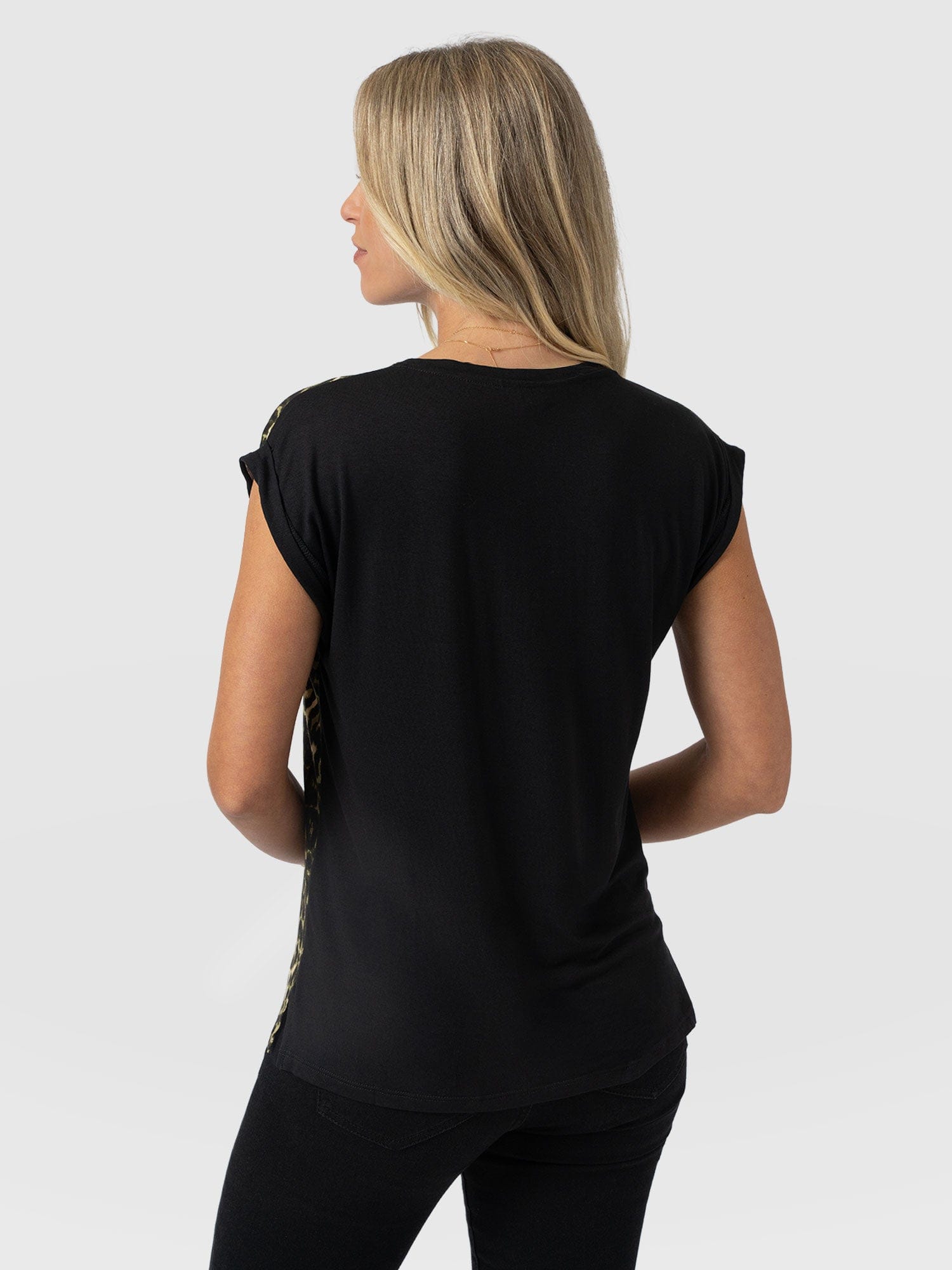 Turn Up Contrast Tee - Green Leopard - Women's T-shirts | Saint + Sofia® USA