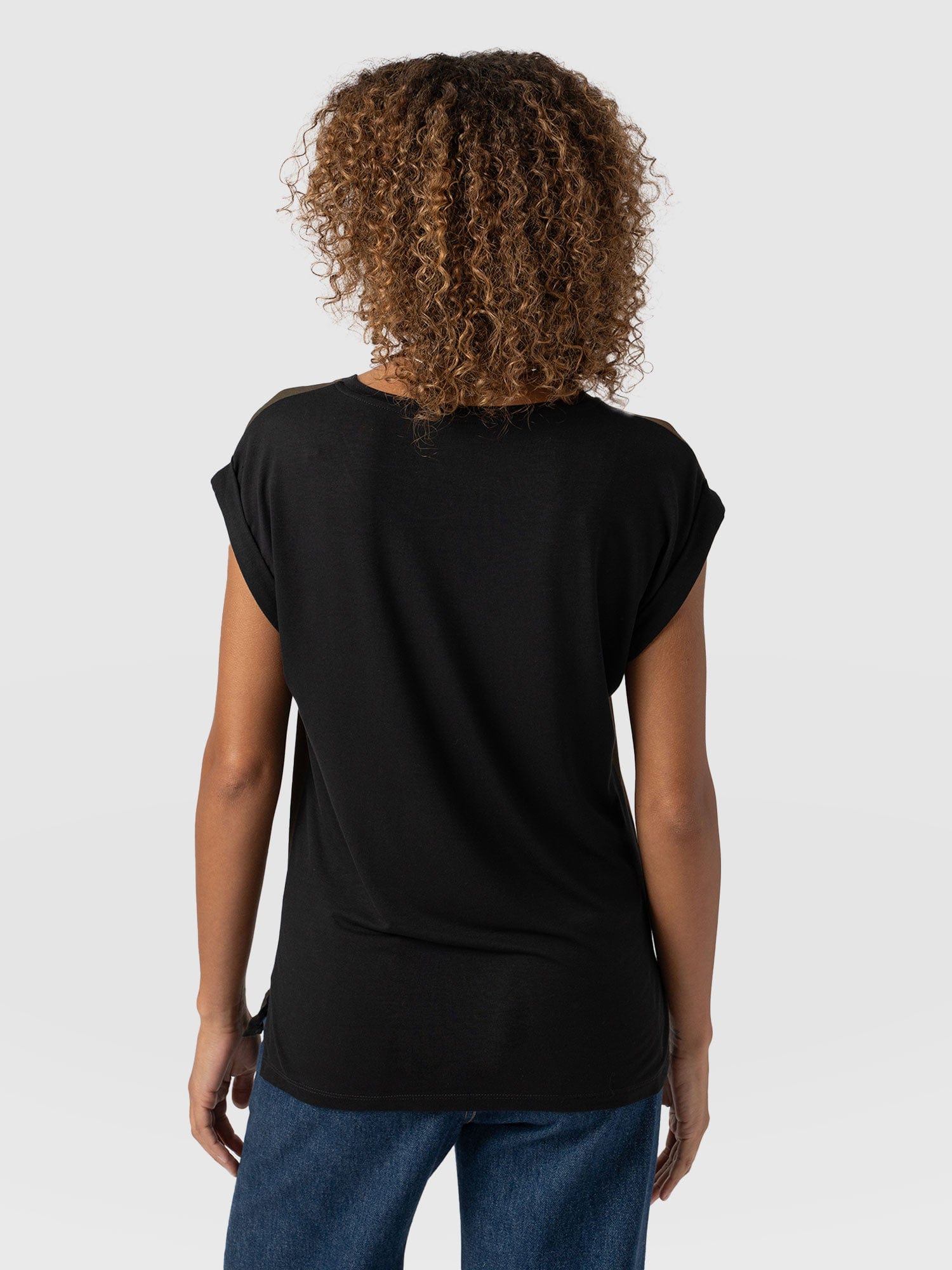 Turn Up Contrast Tee Khaki Gradient - Women's T-Shirts | Saint + Sofia® US