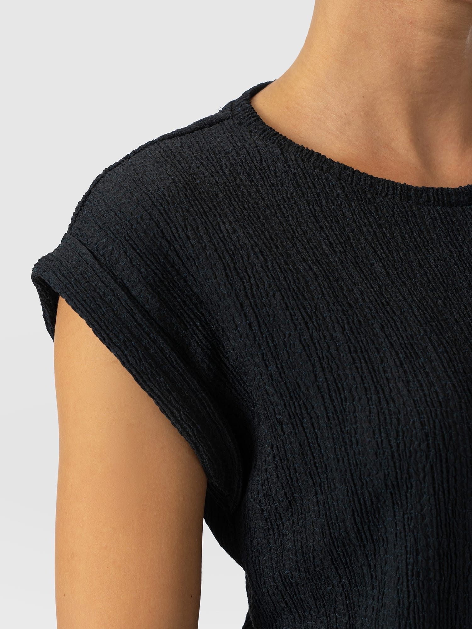 Turn Up Tee - Black Textured - Women's T-shirts | Saint and Sofia® USA