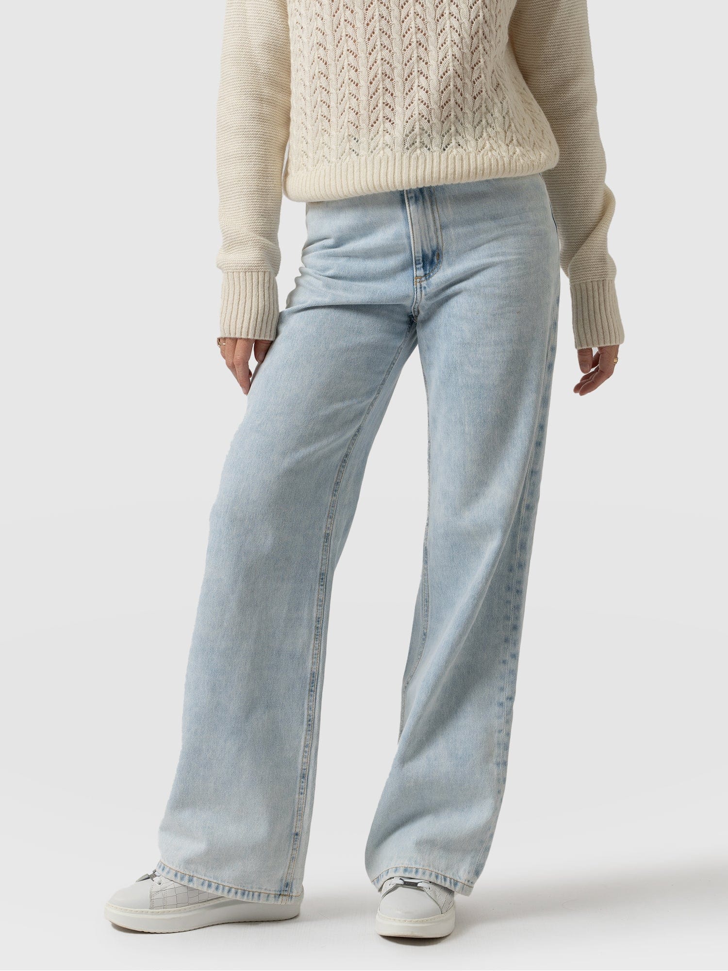 Wide Leg Flare Jeans Pale Blue - Women's Jeans | Saint + Sofia® US