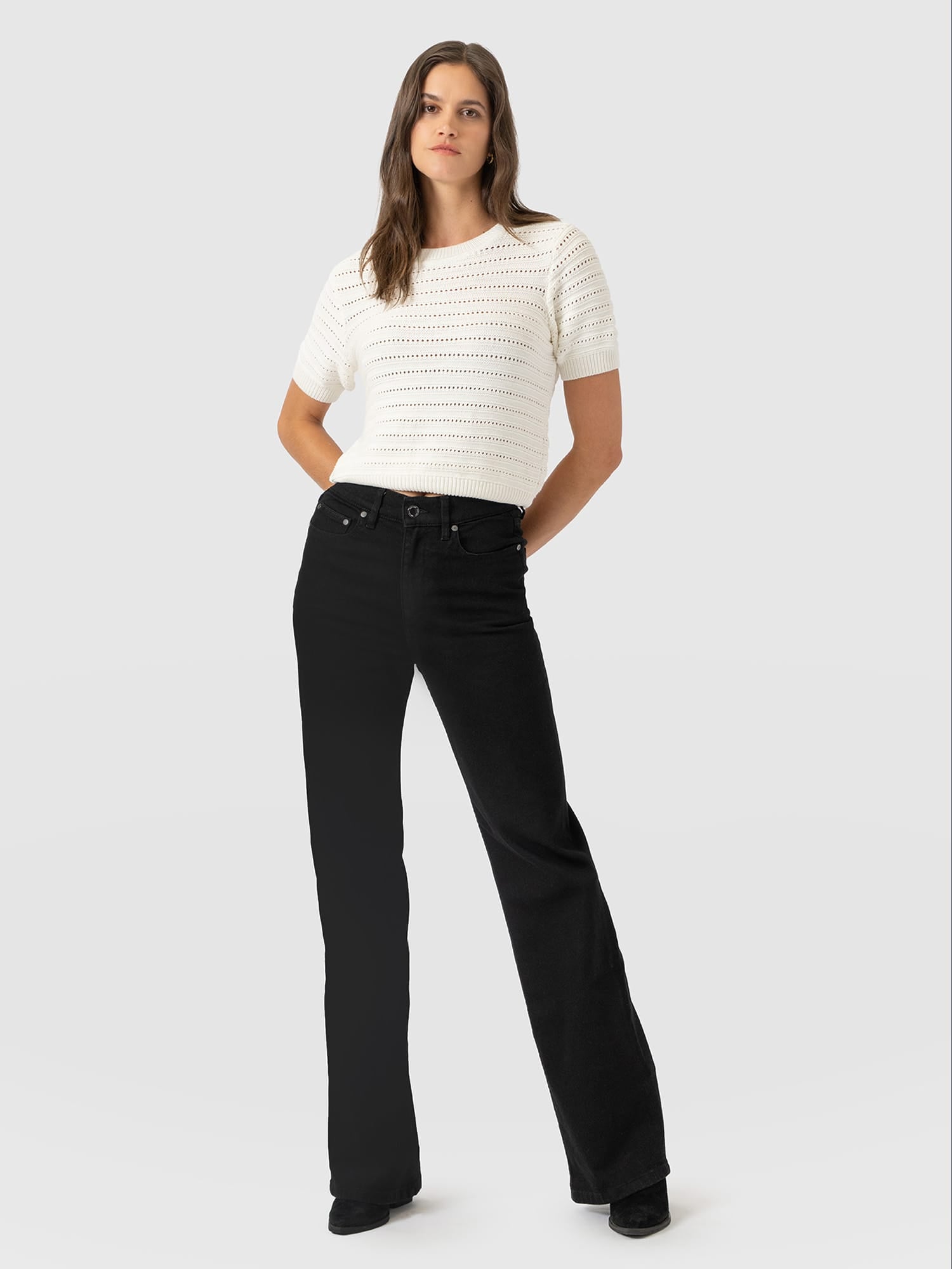 Wide Leg Jean - Black - Women's Denims | Saint and Sofia® USA