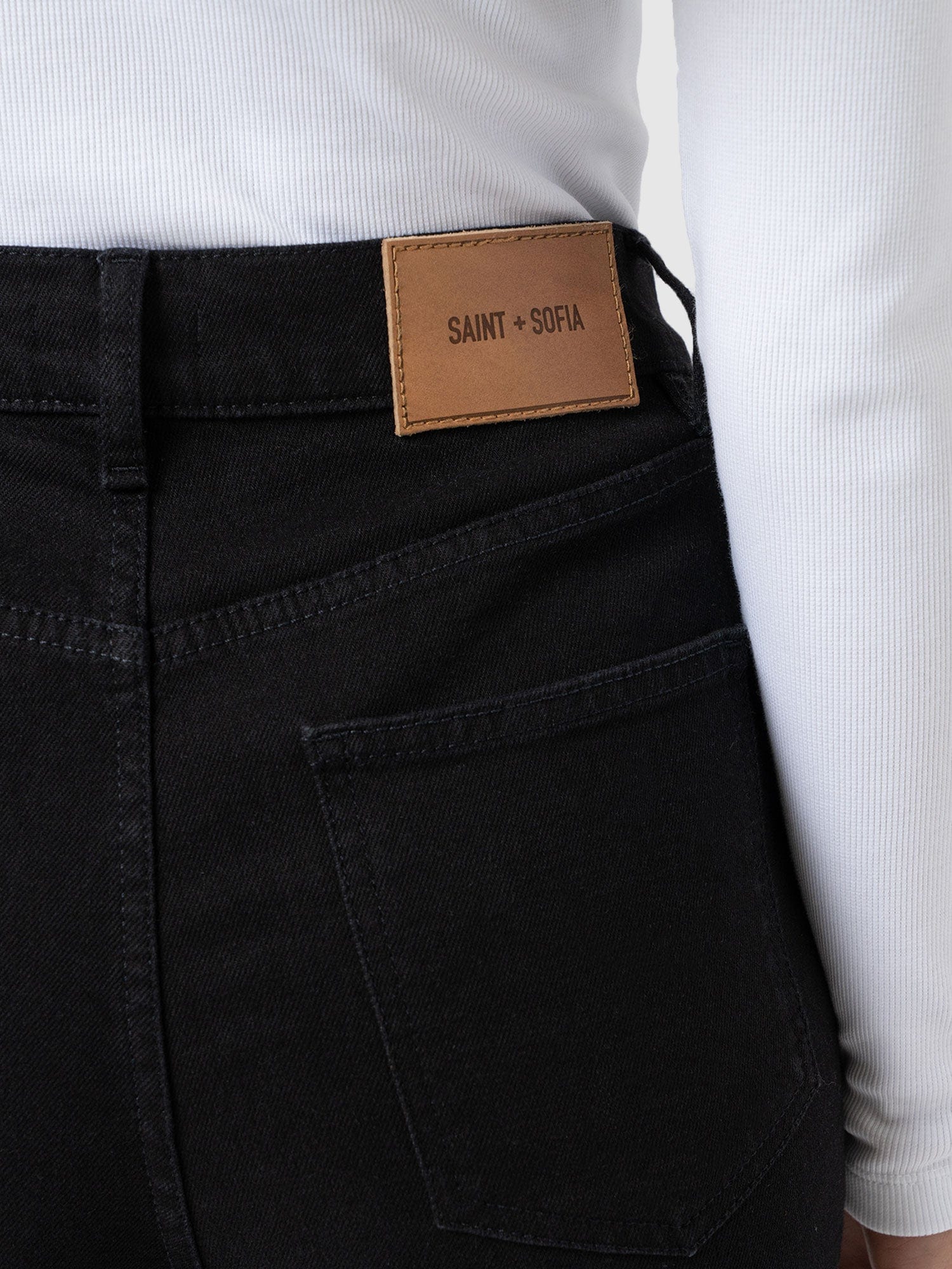 Wide Leg Jean - Black - Women's Denims | Saint + Sofia® USA