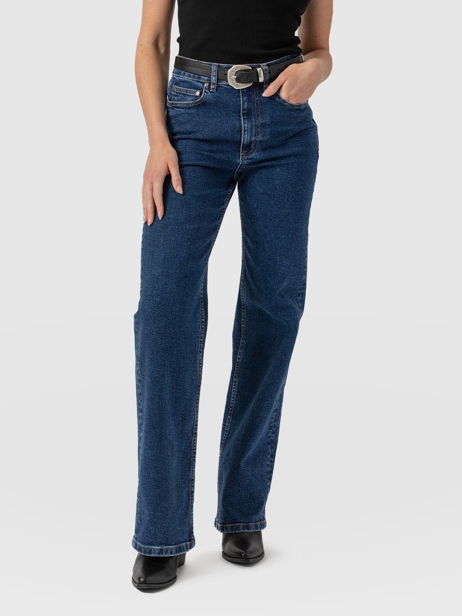 Wide Leg Jean - Mid Blue-Regular - Women's Jeanss | Saint + Sofia® USA