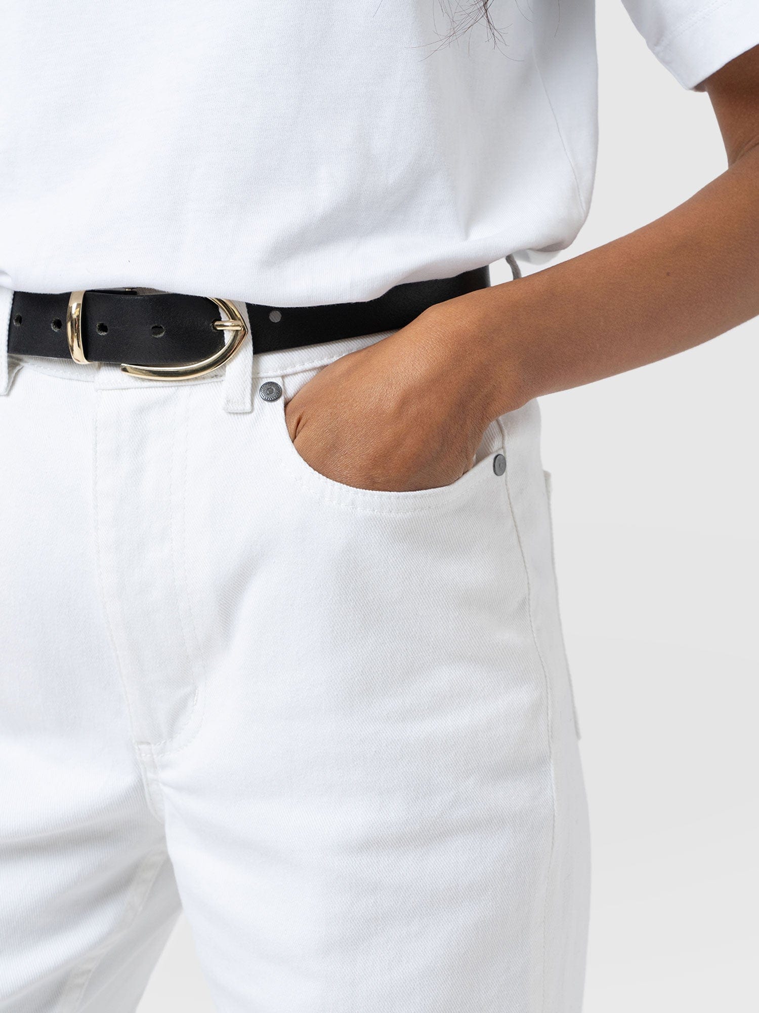 Adjustable Wide Leg Jean - White - Women's Denims | Saint + Sofia® USA