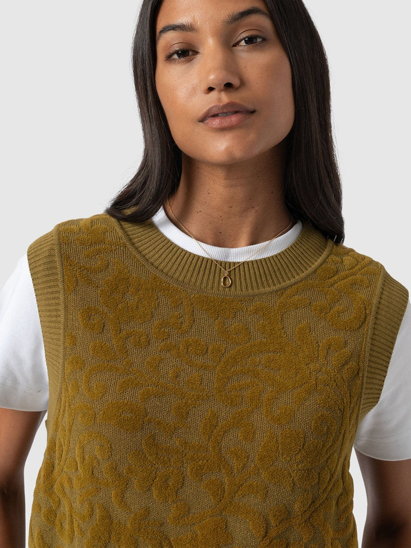 Wren Sleeveless Knit Olive - Women's Vests | Saint + Sofia® UK