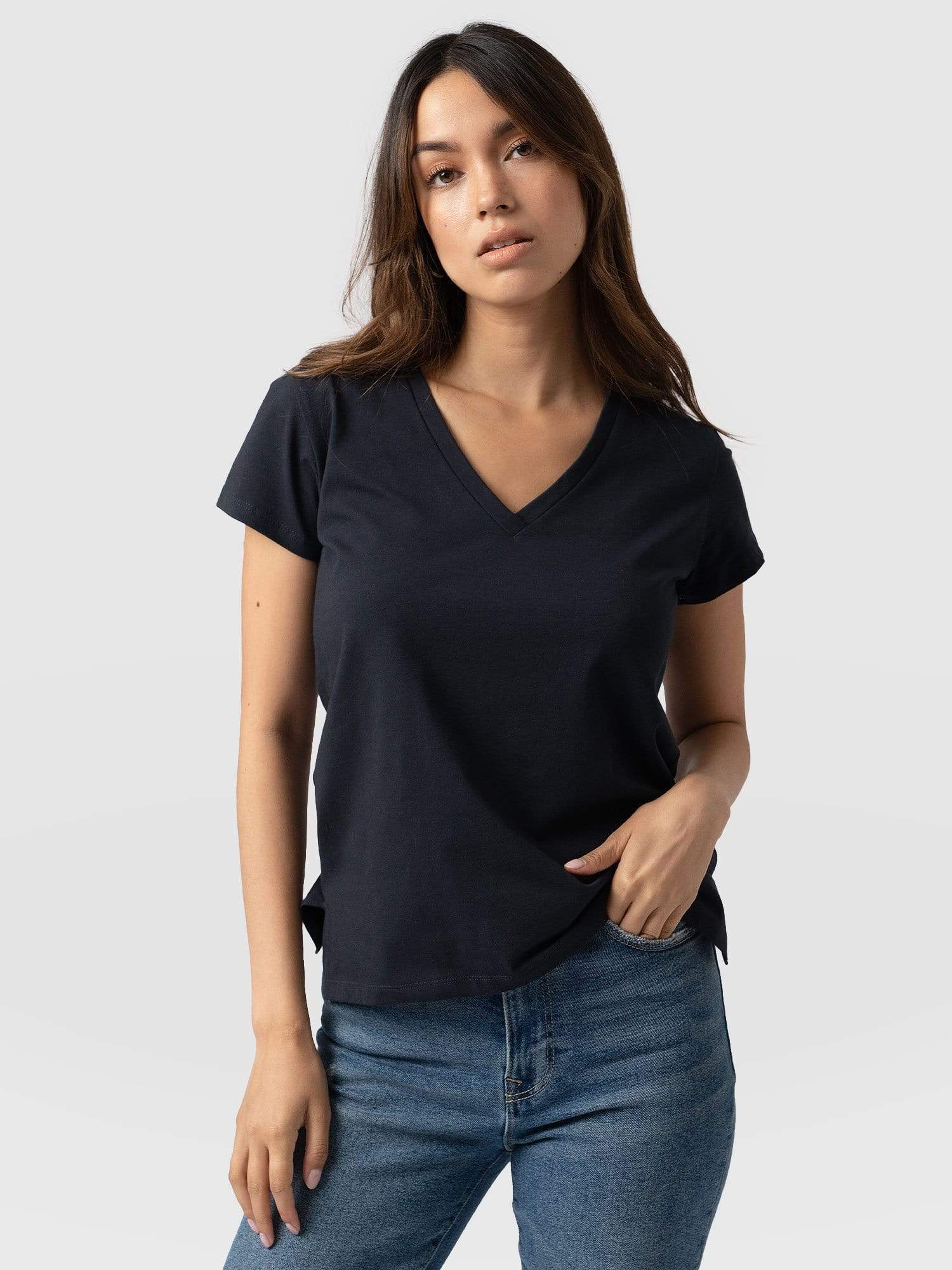 Apartment Tee Navy - Women's T-Shirts | Saint + Sofia® USA