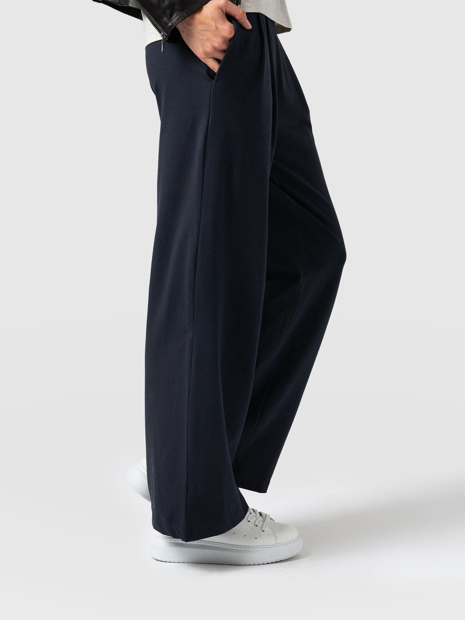 Camden Wide Leg Pant Navy - Women's Pants | Saint + Sofia® USA