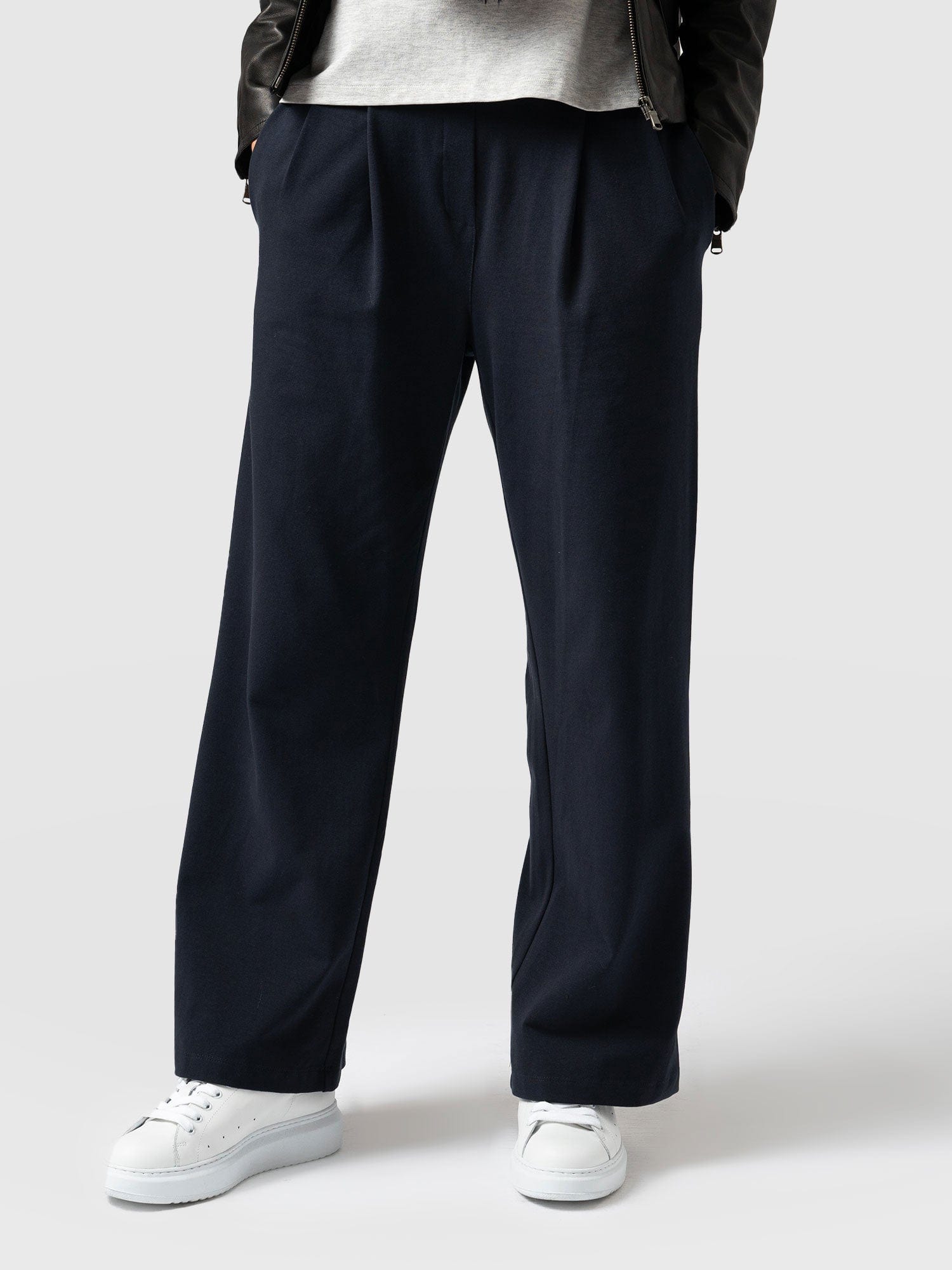 Camden Wide Leg Pant Navy - Women's Pants | Saint + Sofia® USA