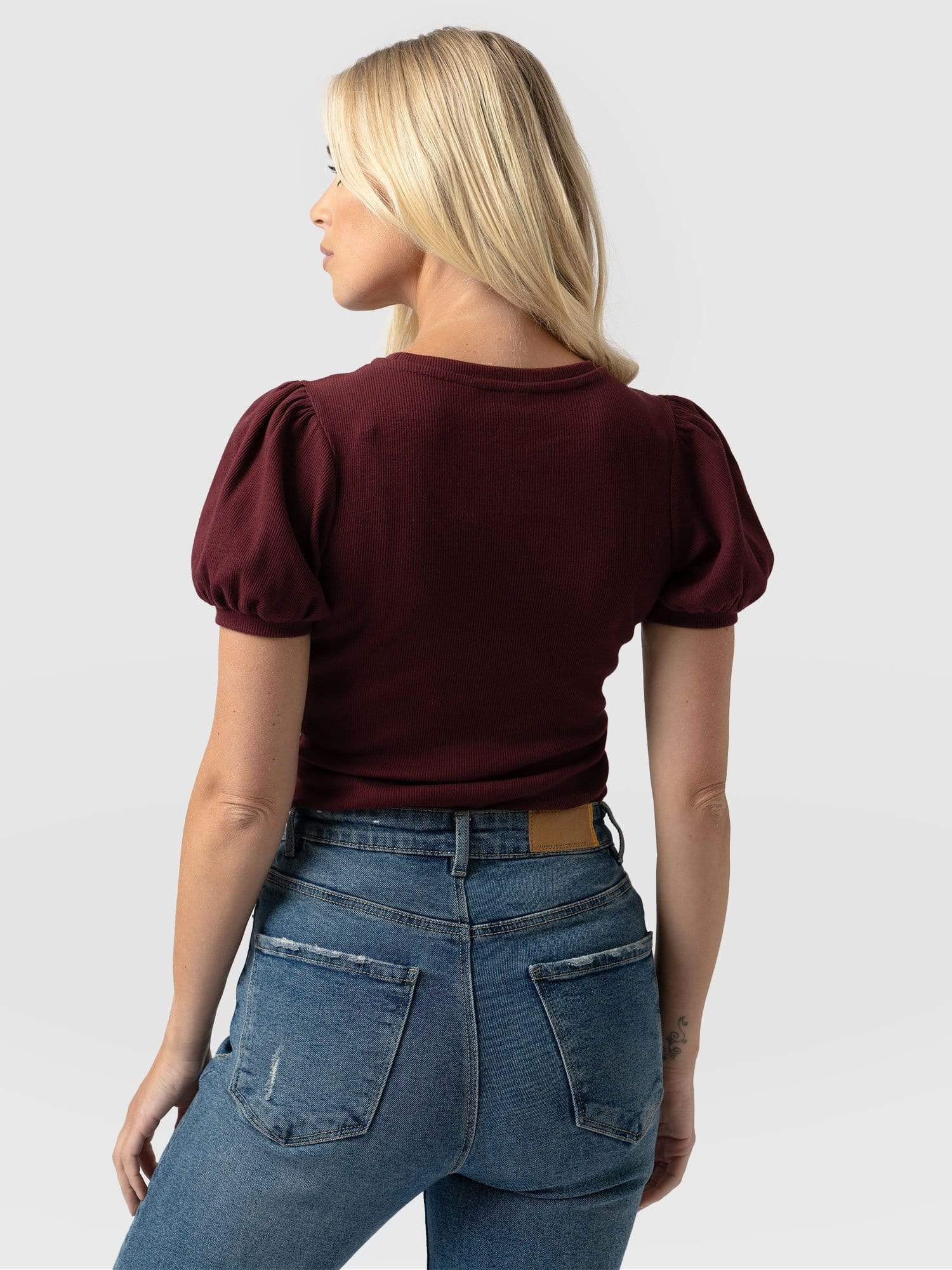 Cavendish Tee Puff Sleeve Burgundy - Women's T-Shirts | Saint + Sofia® USA