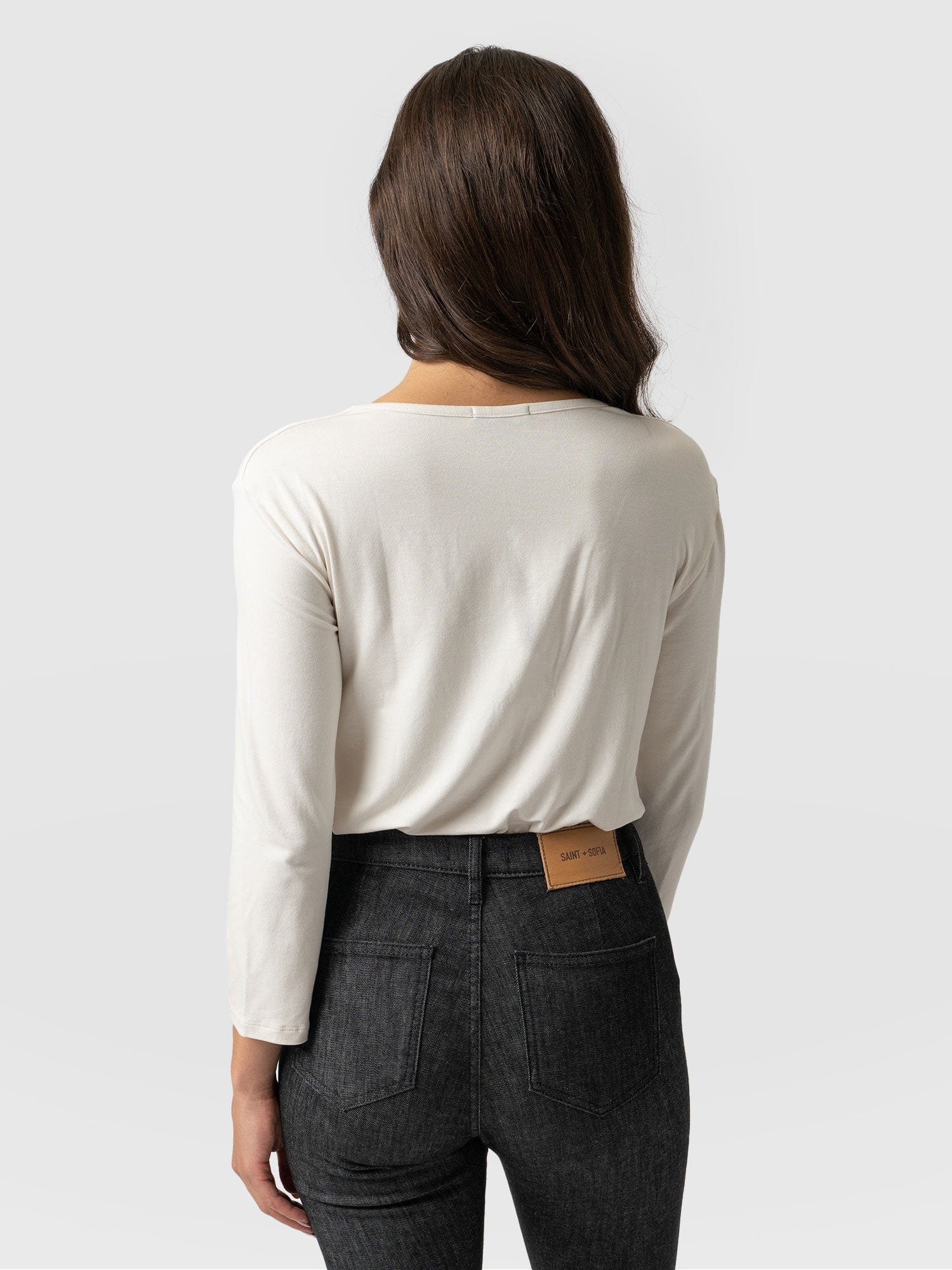 Cowl Neck Tee Cream Long Sleeve - Women's T-Shirts | Saint + Sofia® USA