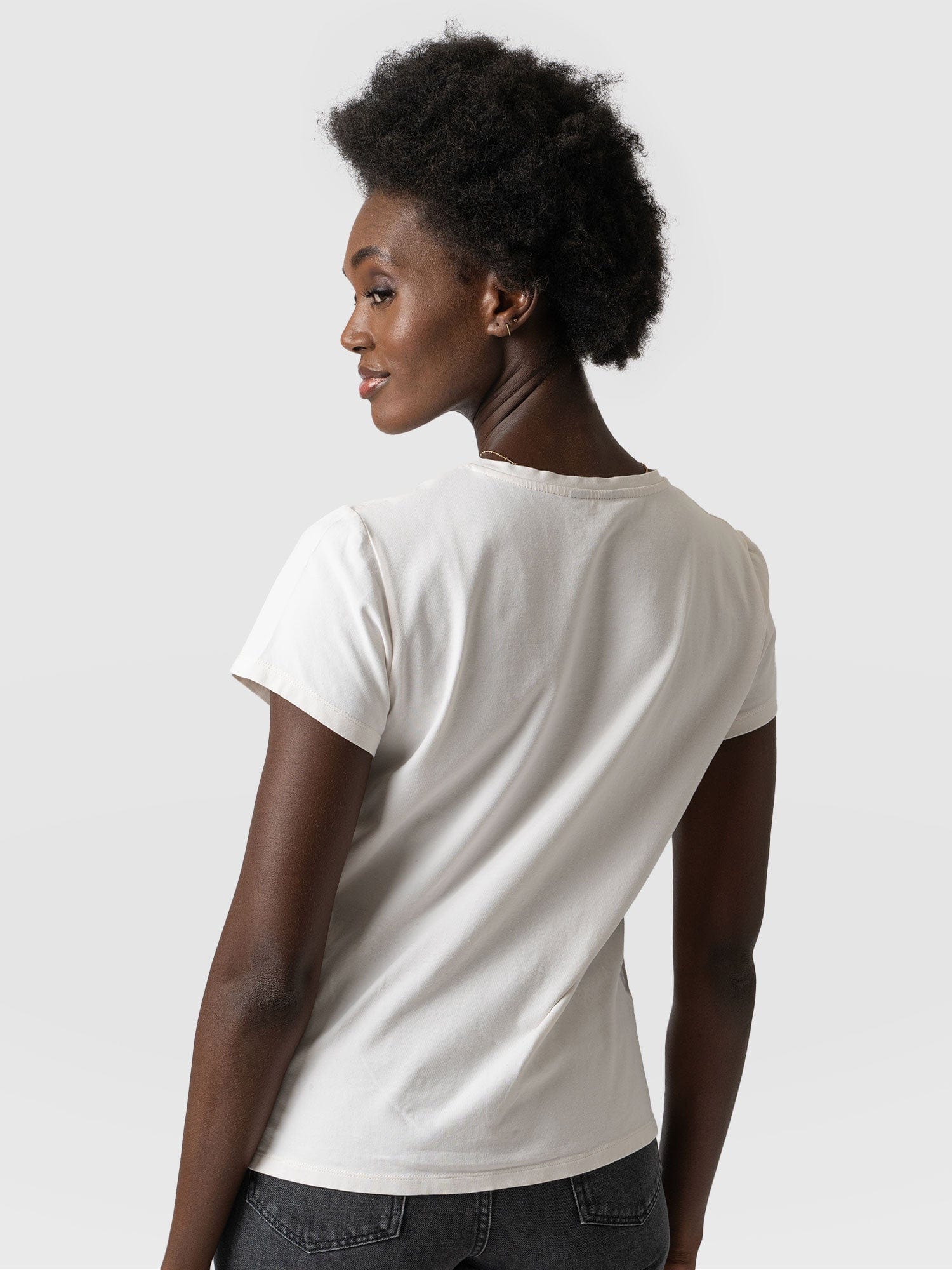 Easy Tee Cream - Women's T-Shirts | Saint + Sofia® USA