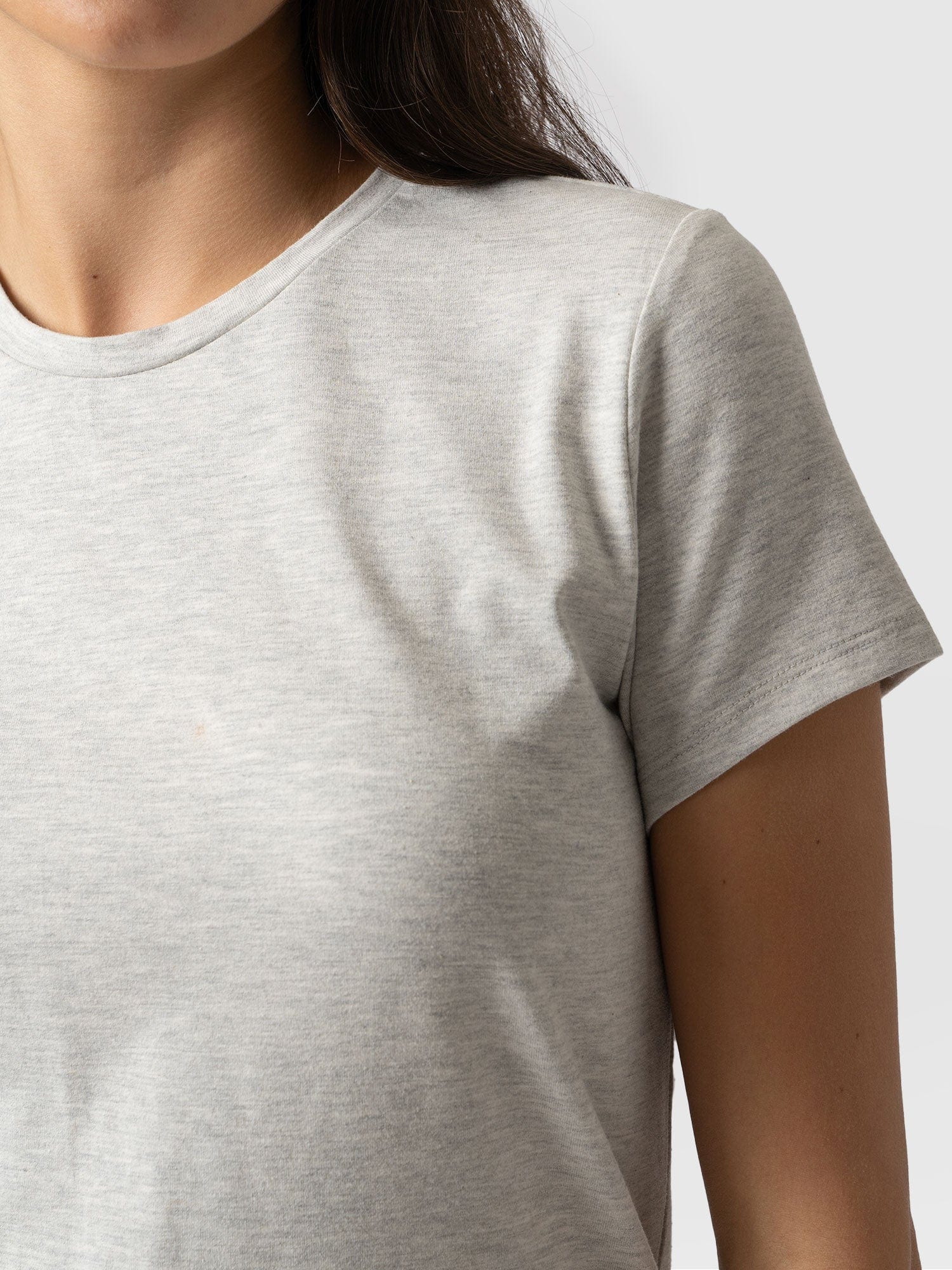 Easy Tee Grey - Women's T-Shirts | Saint + Sofia® USA
