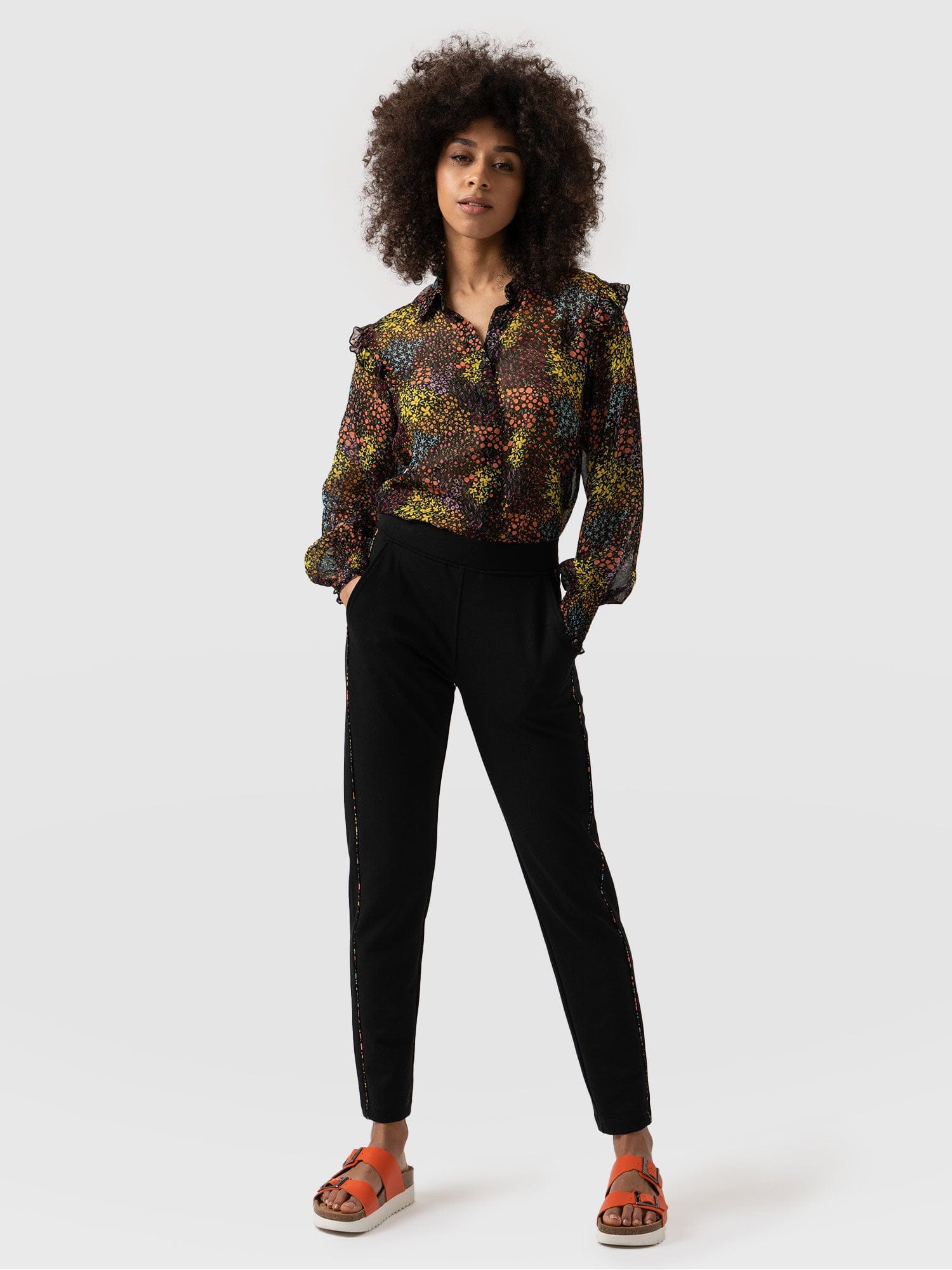 Finsbury Pant Black Ditsy Floral - Women's Pants | Saint + Sofia® USA