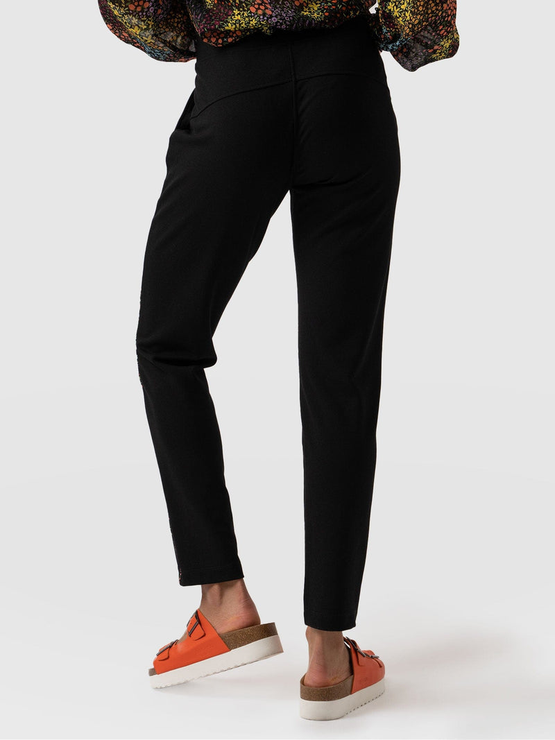 Finsbury Pant Black Ditsy Floral - Women's Pants | Saint + Sofia® USA