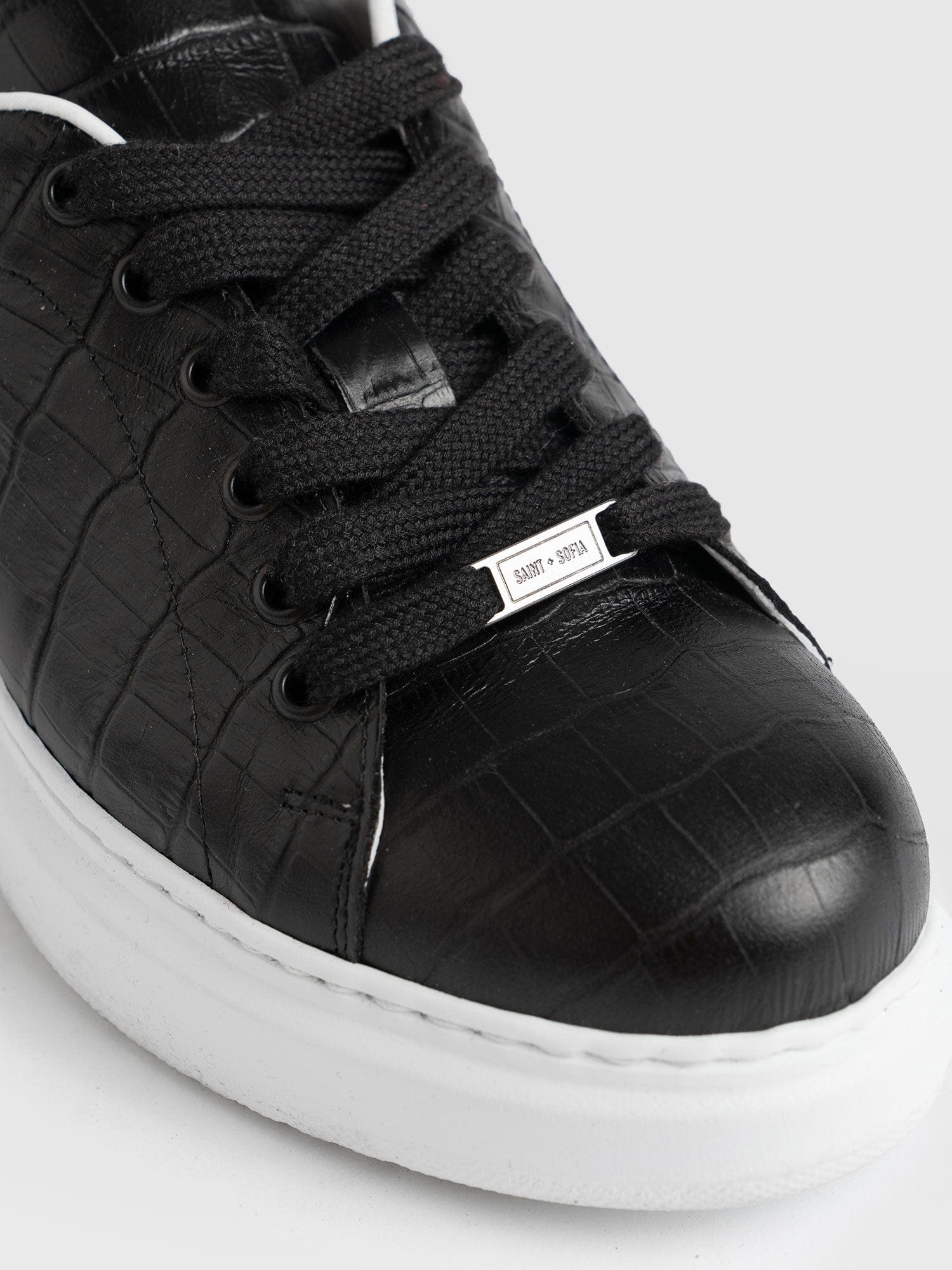 Hampstead Sneaker Black - Women's Sneakers | Saint + Sofia® USA